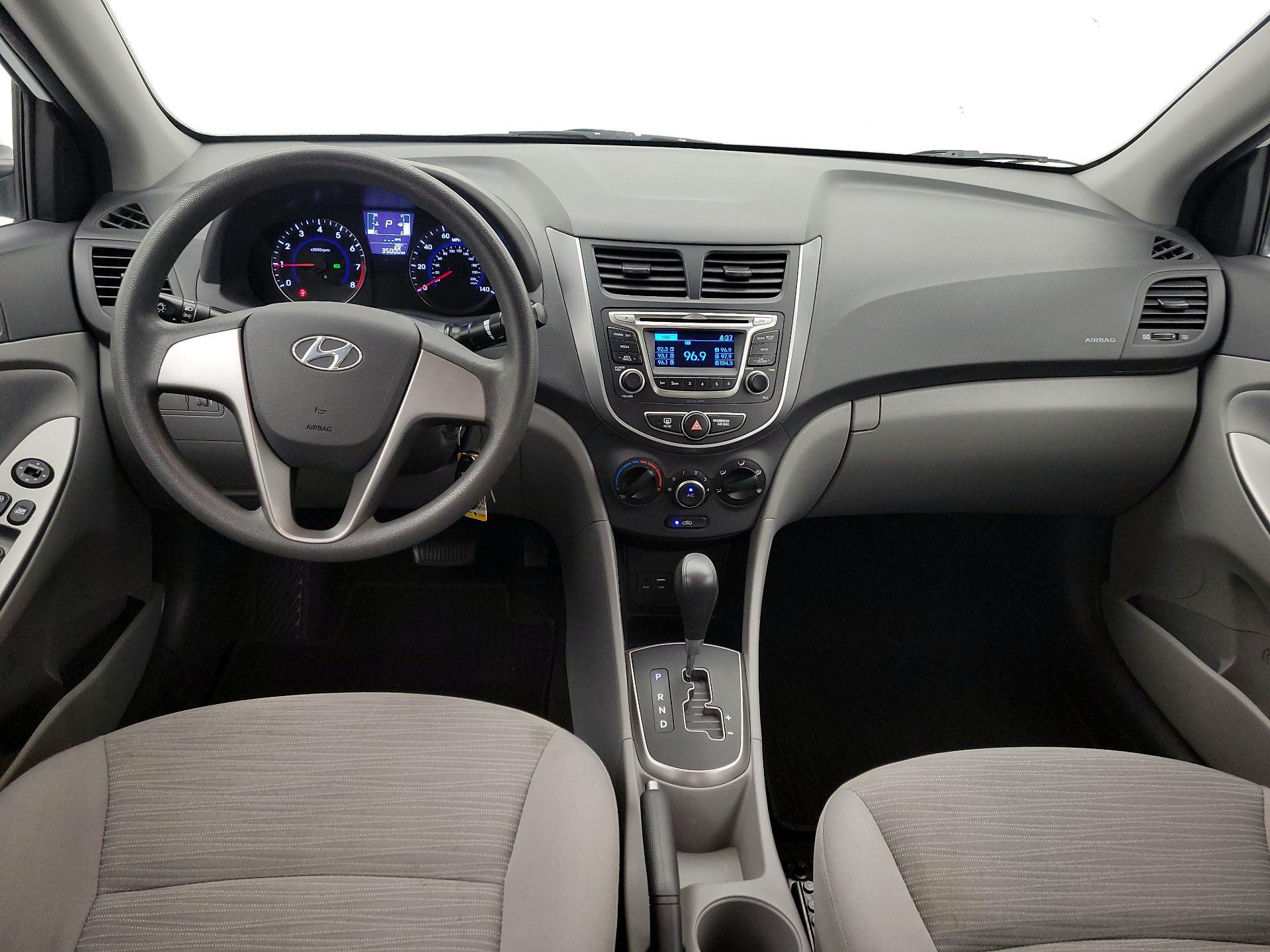 Thumbnail: 2015 Hyundai Accent - 9