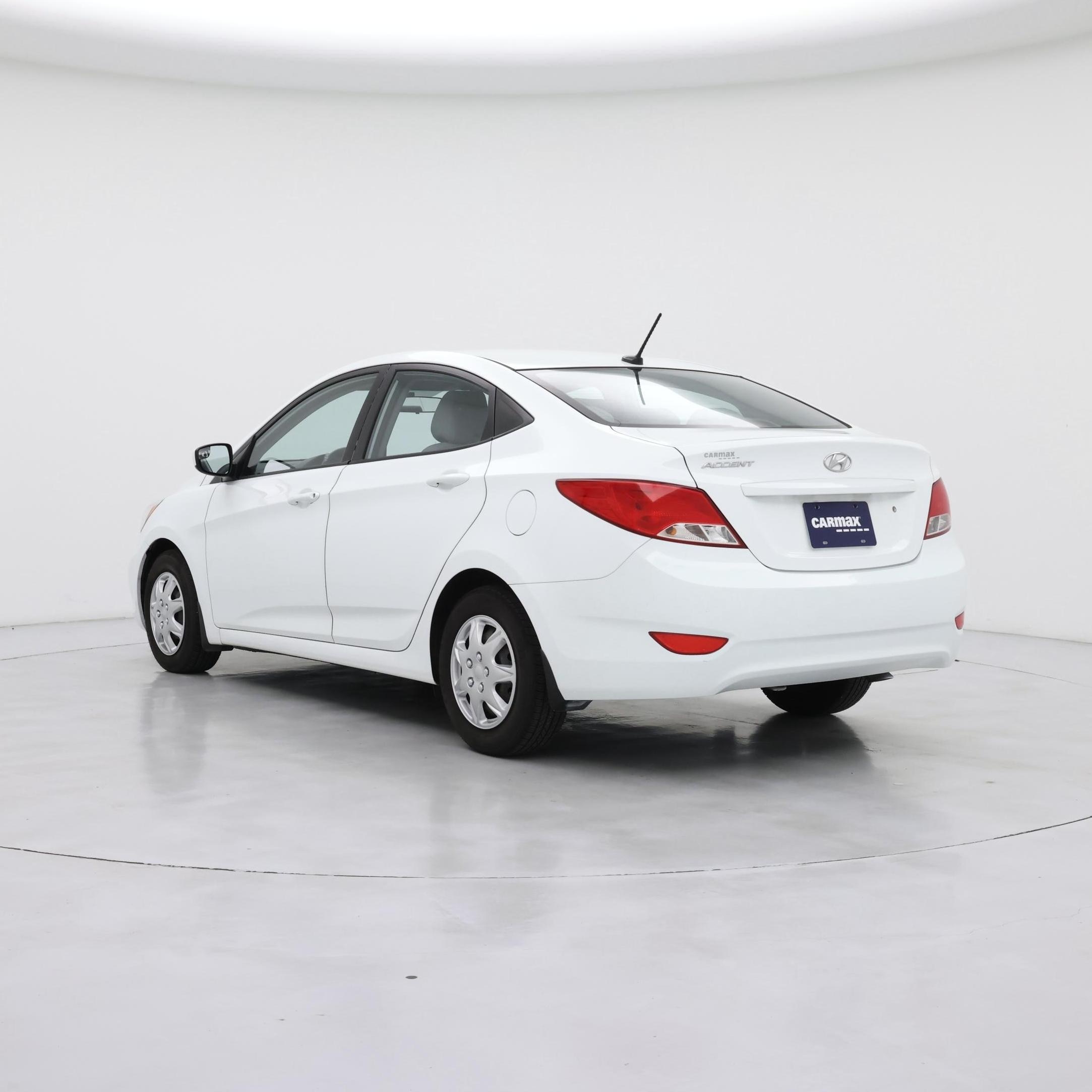 Thumbnail: 2015 Hyundai Accent - 2