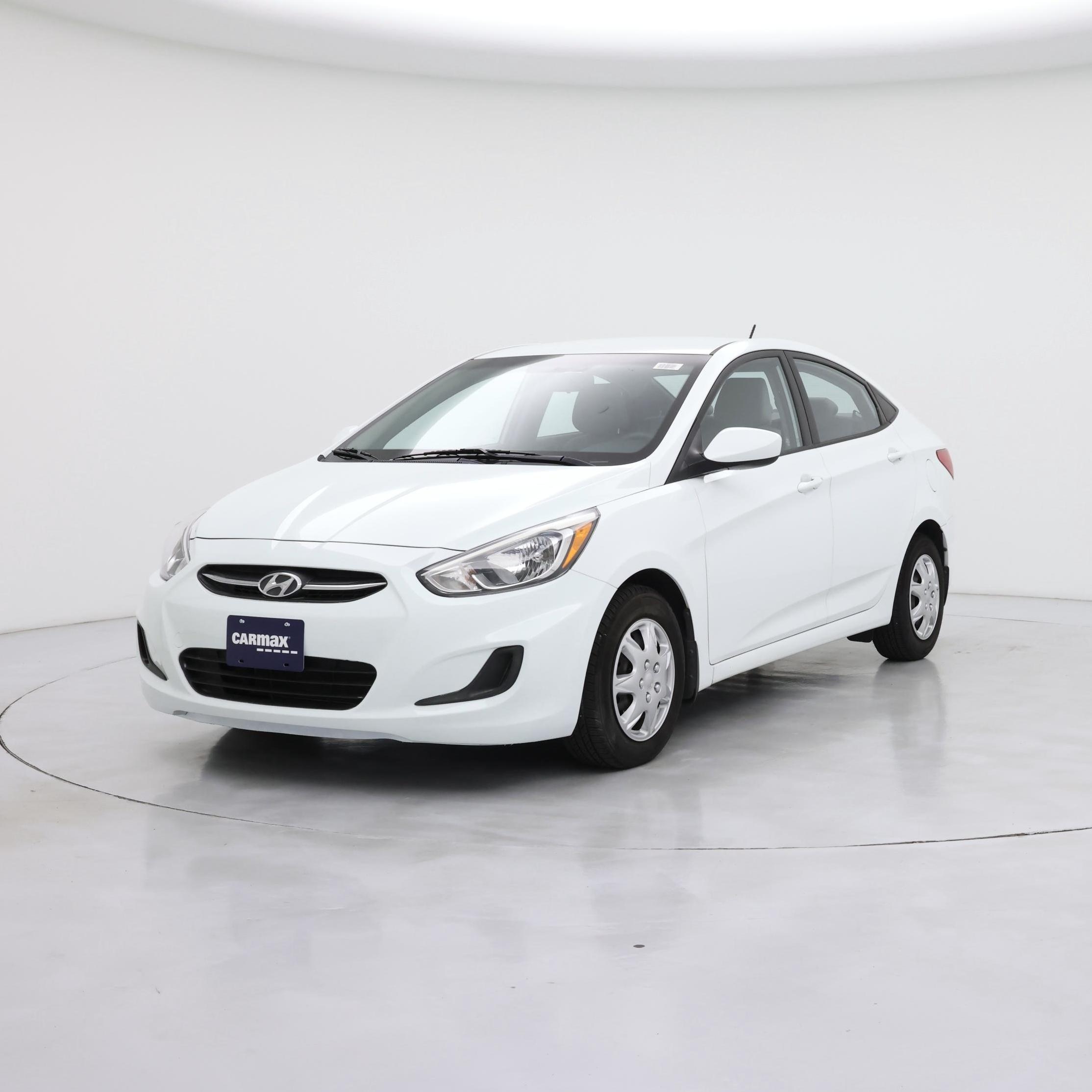 Thumbnail: 2015 Hyundai Accent - 4