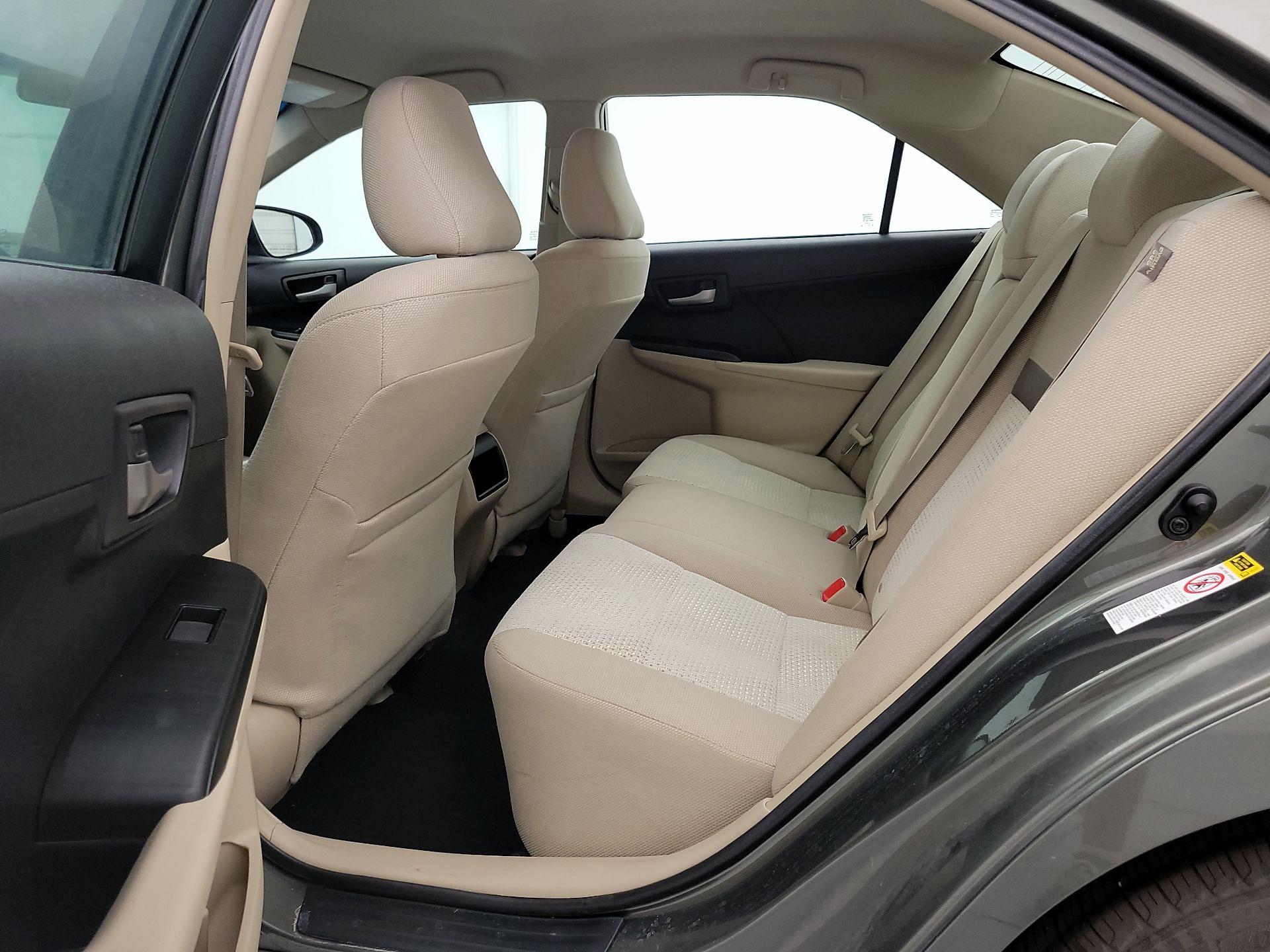 Thumbnail: 2014 Toyota Camry - 17