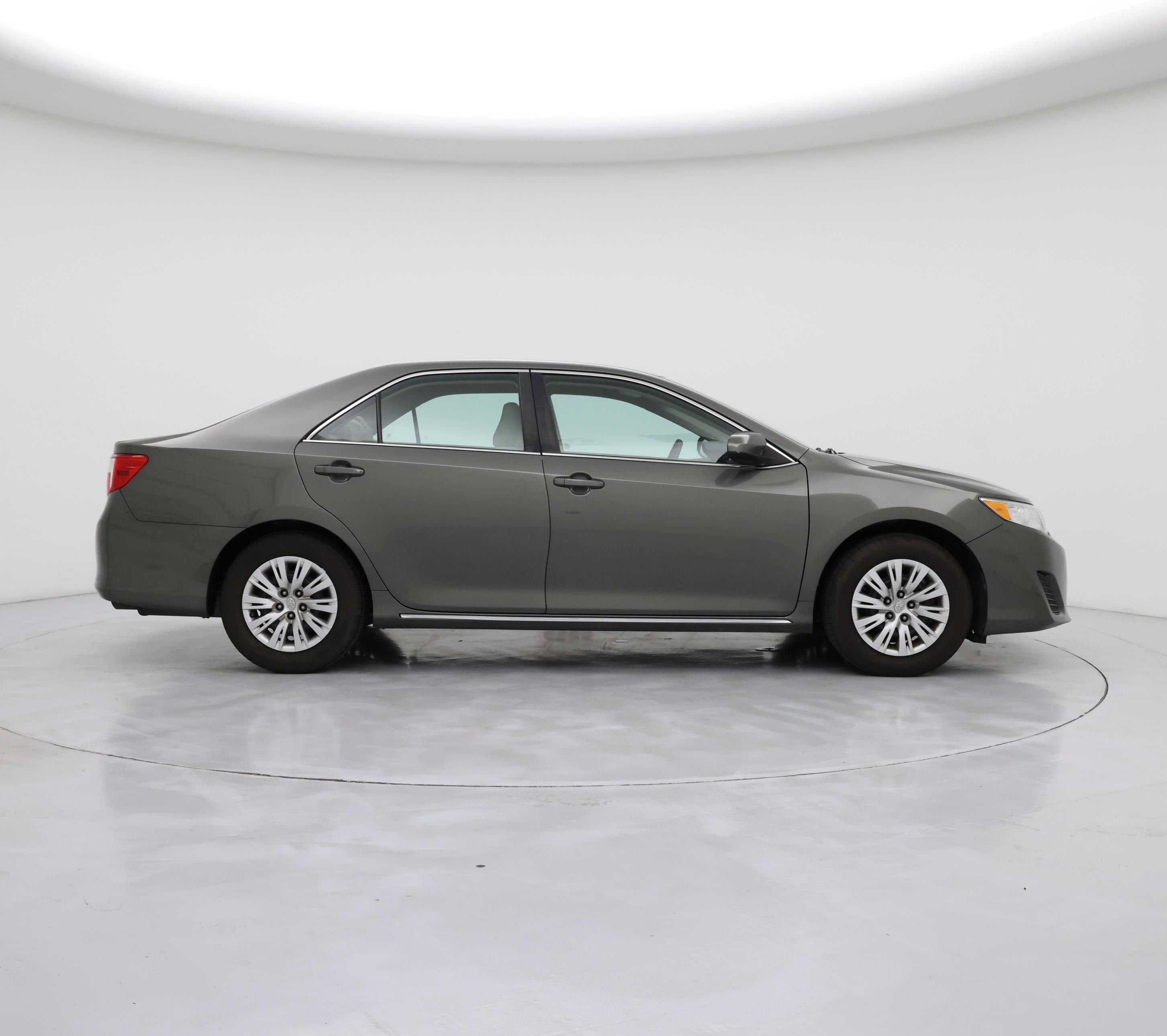 Thumbnail: 2014 Toyota Camry - 7