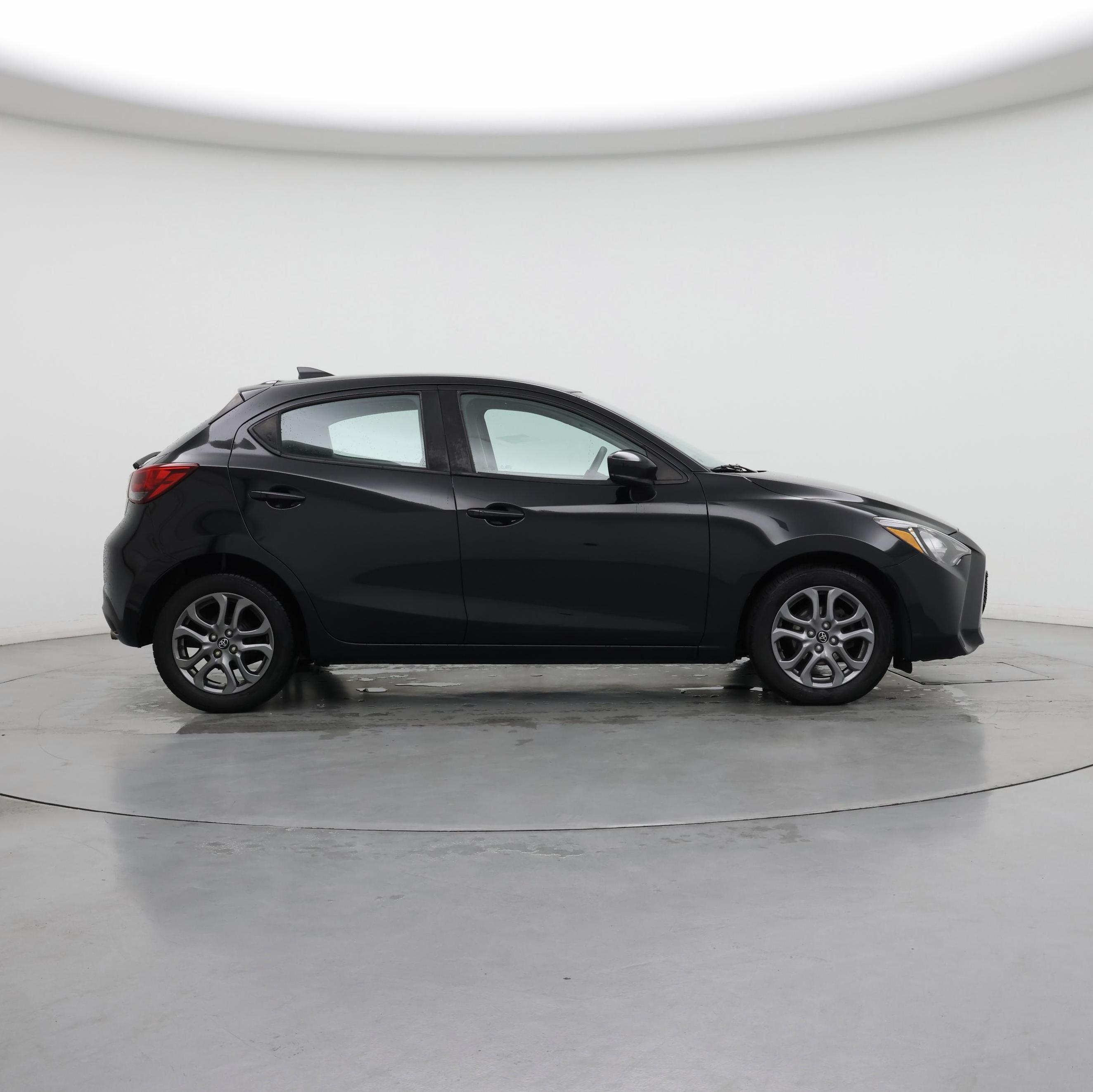 Thumbnail: 2020 Toyota Yaris - 7