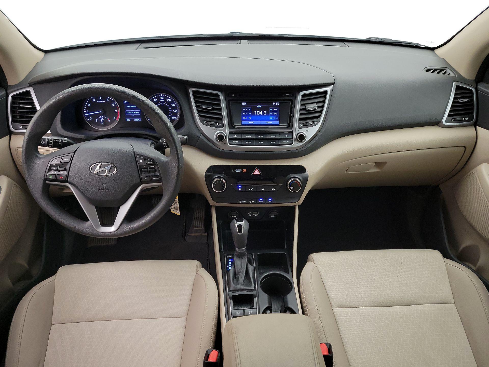 Thumbnail: 2017 Hyundai Tucson - 9
