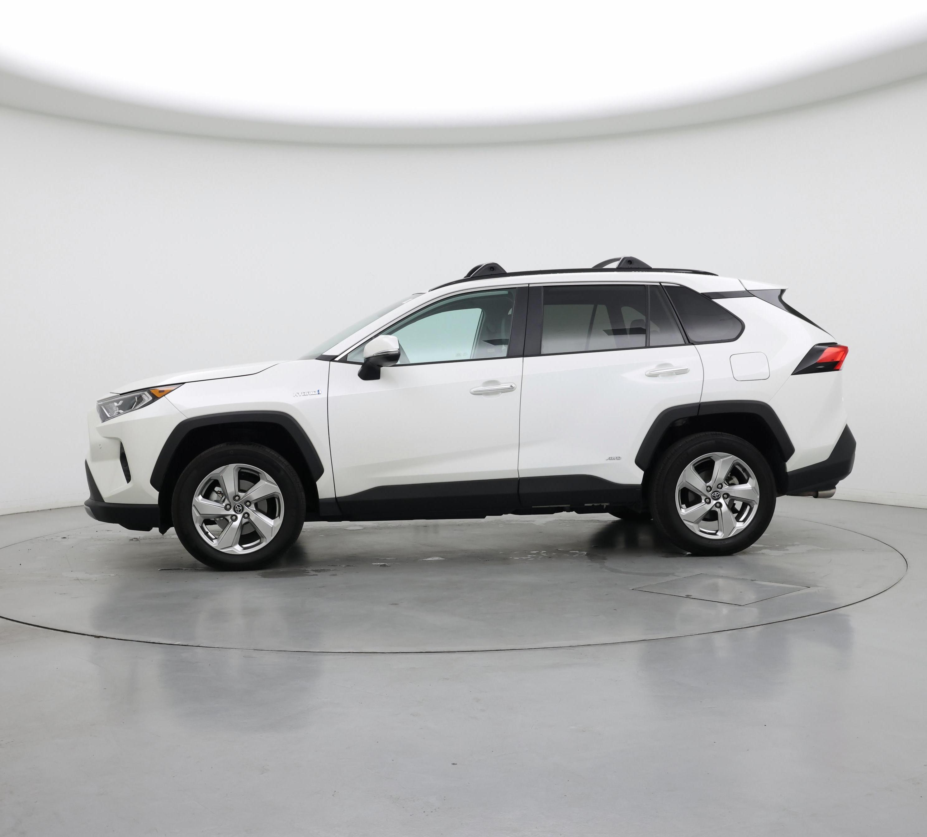 Thumbnail: 2020 Toyota RAV4 - 3