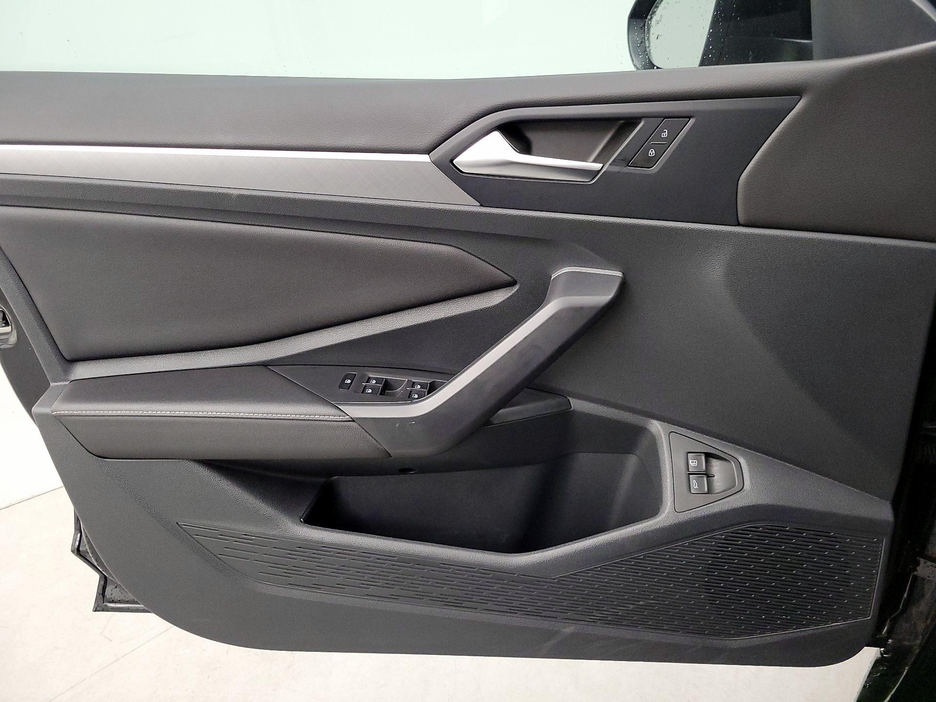 Thumbnail: 2024 Volkswagen Jetta - 12