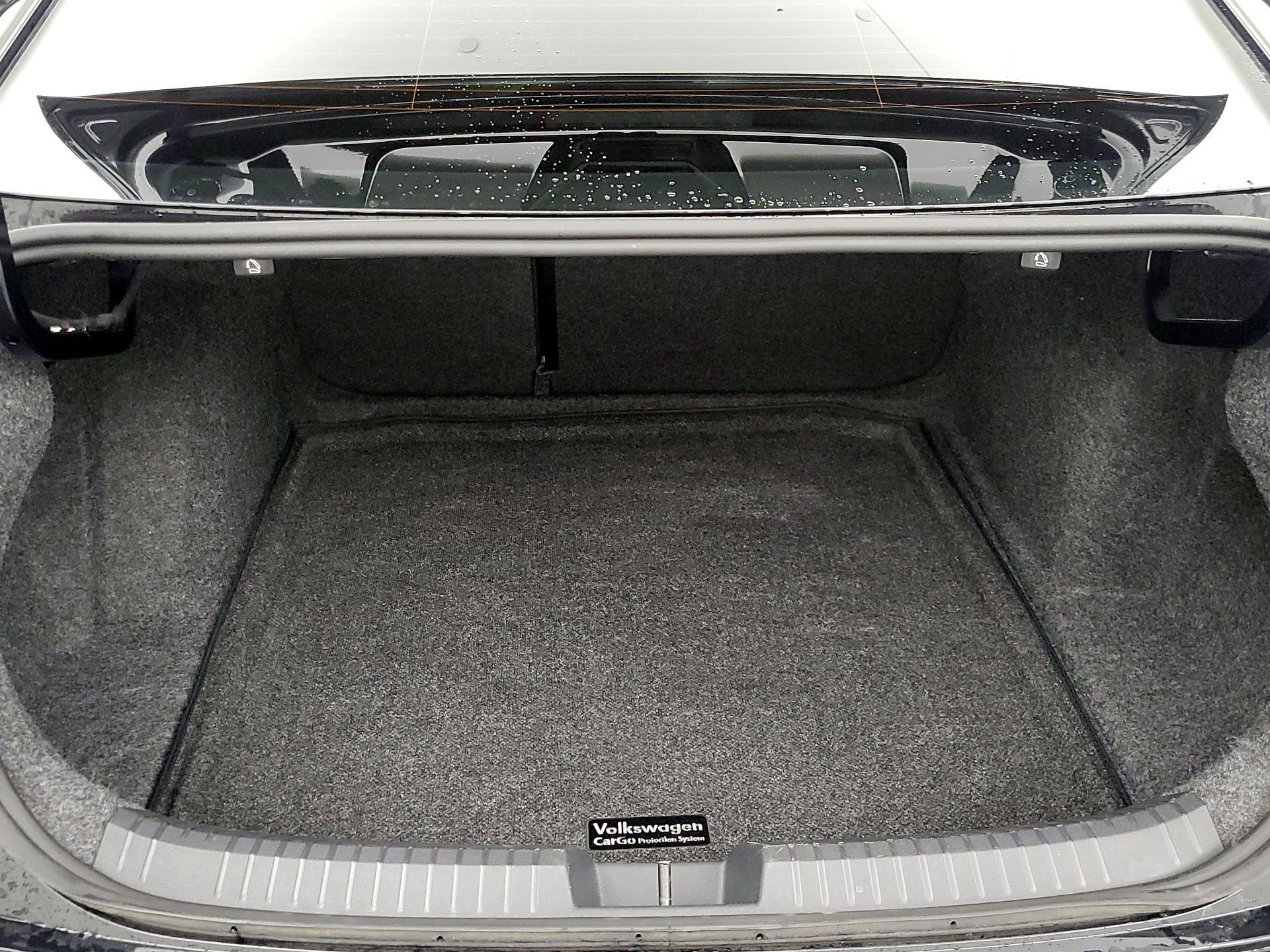 Thumbnail: 2024 Volkswagen Jetta - 20