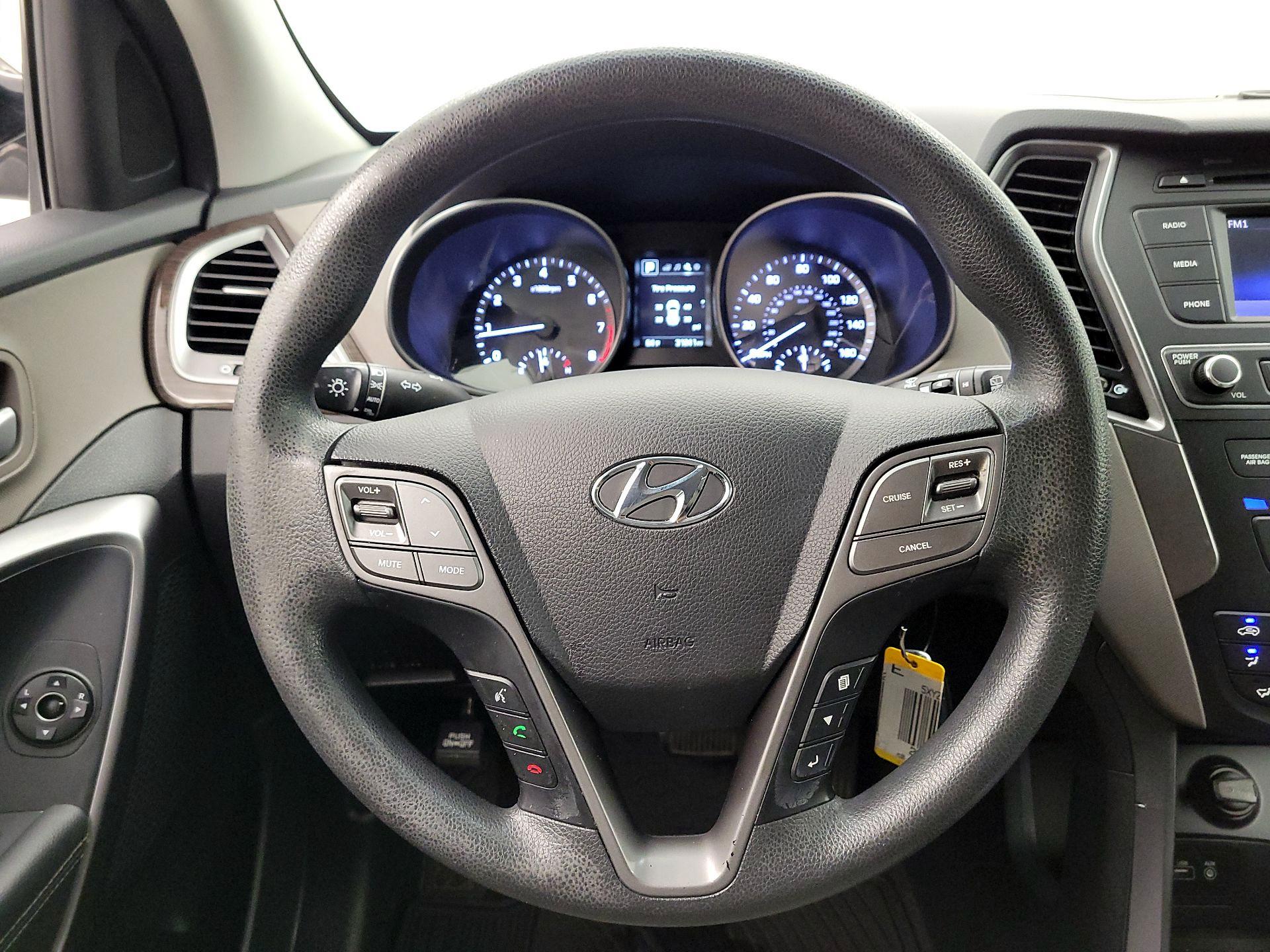 Thumbnail: 2018 Hyundai Santa Fe - 10
