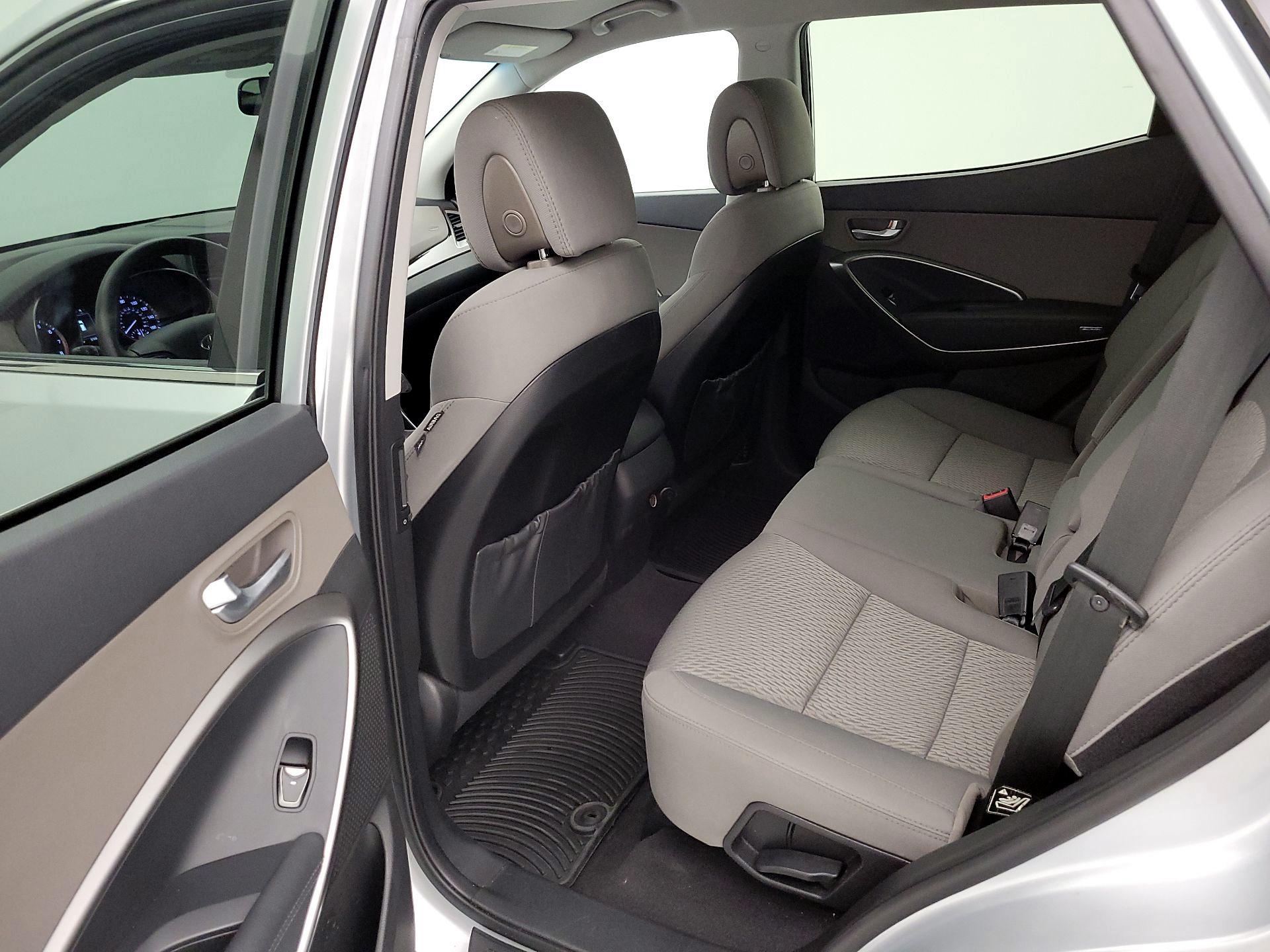 Thumbnail: 2018 Hyundai Santa Fe - 19