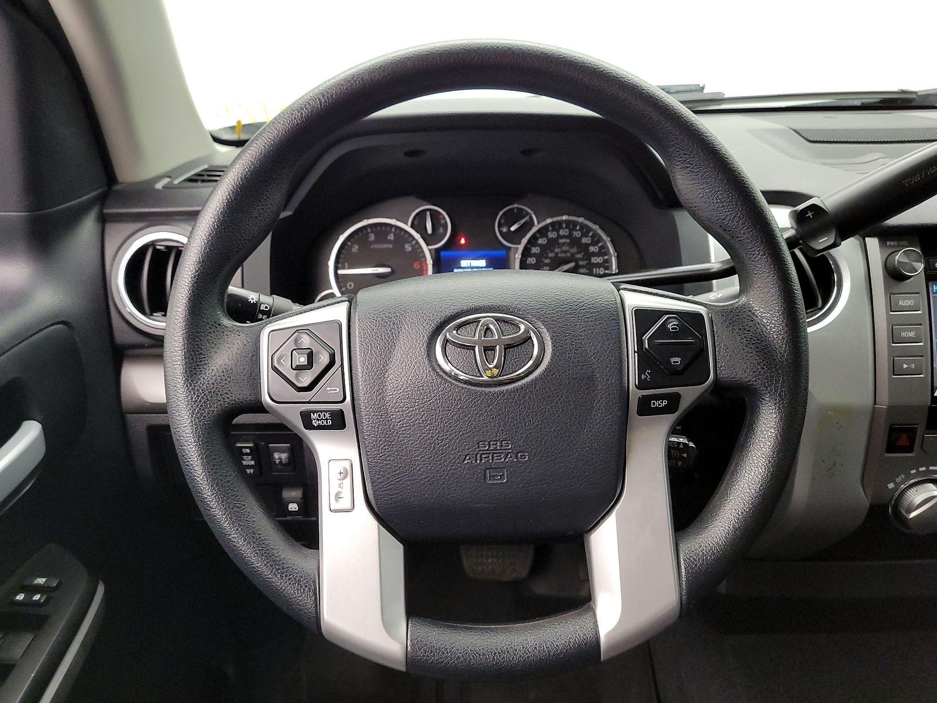 Thumbnail: 2017 Toyota Tundra - 10