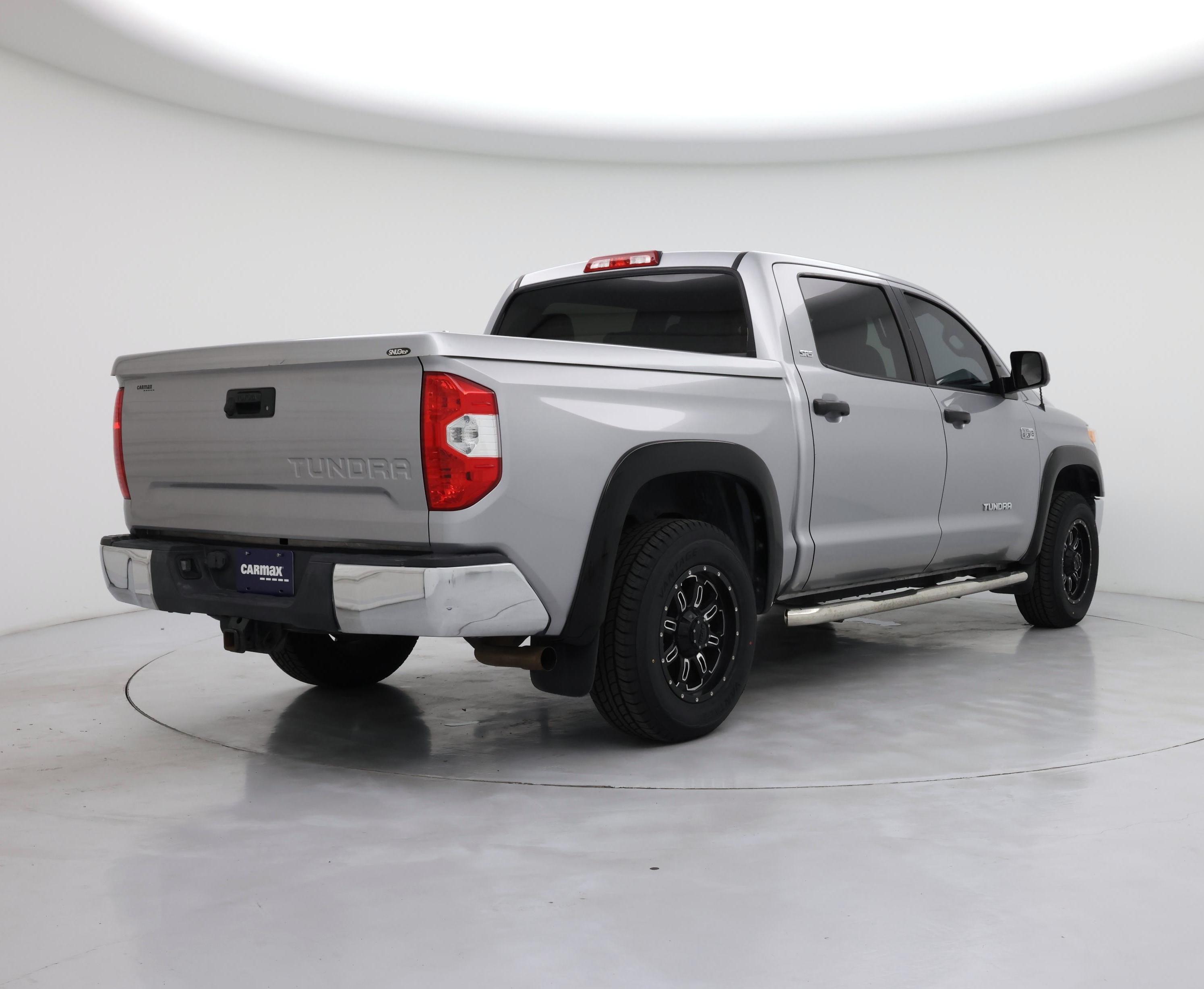 Thumbnail: 2017 Toyota Tundra - 8
