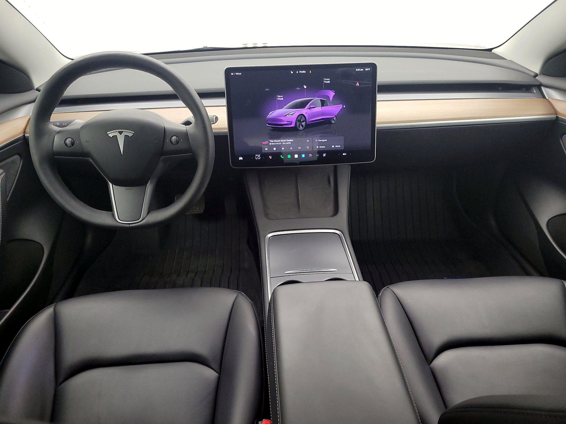 Thumbnail: 2023 Tesla Model 3 - 9