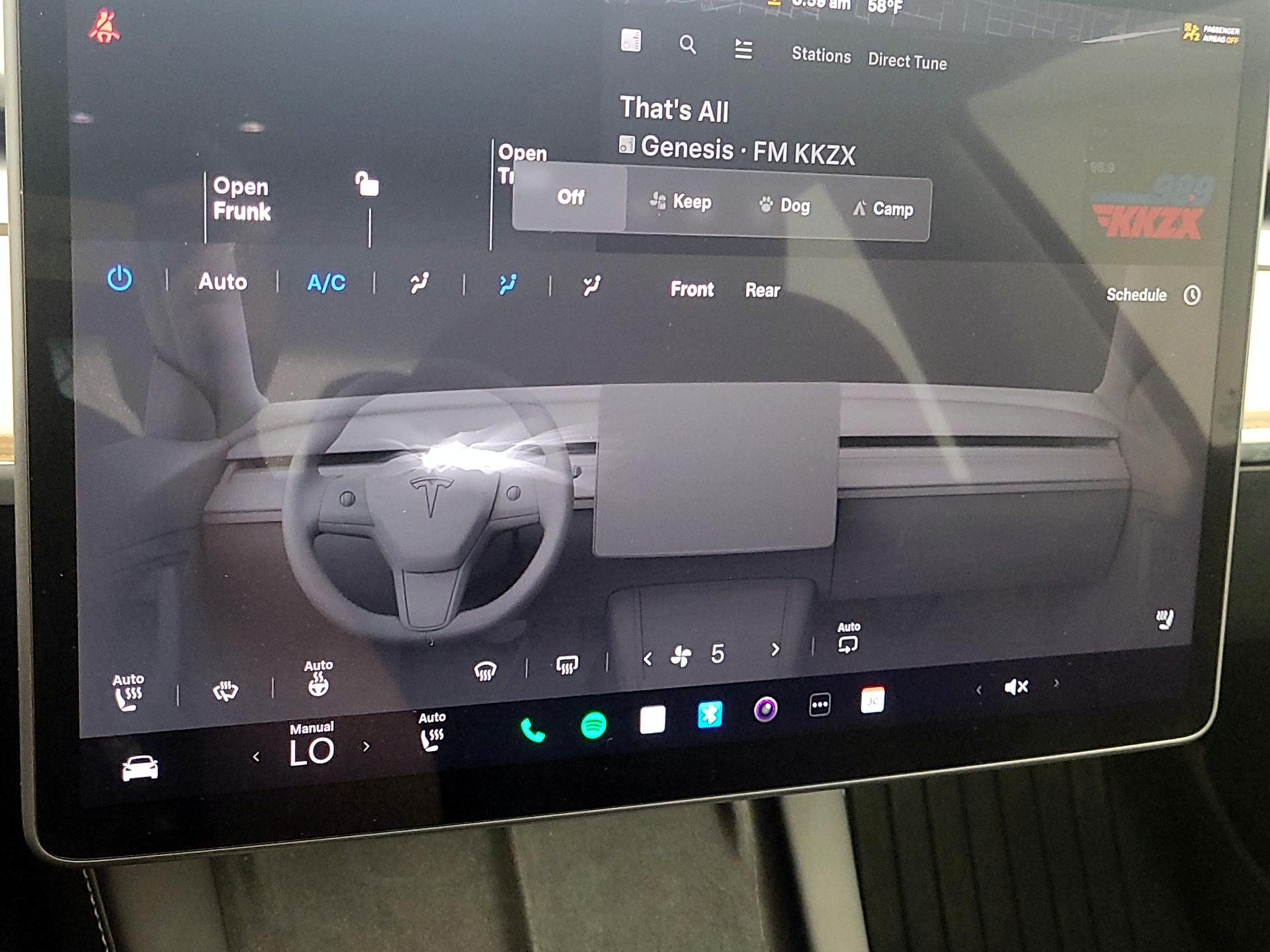 Thumbnail: 2023 Tesla Model 3 - 16