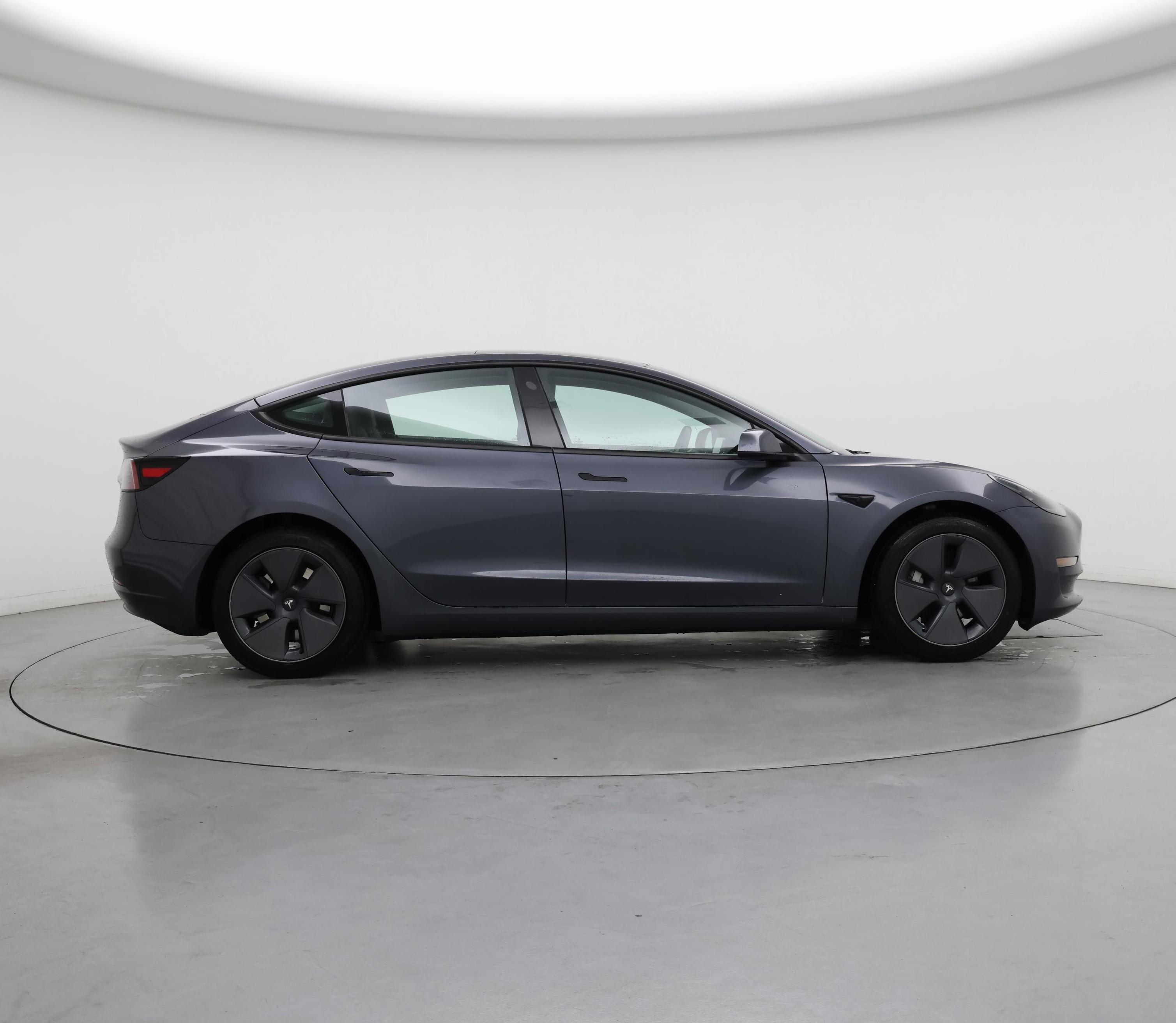 Thumbnail: 2023 Tesla Model 3 - 7