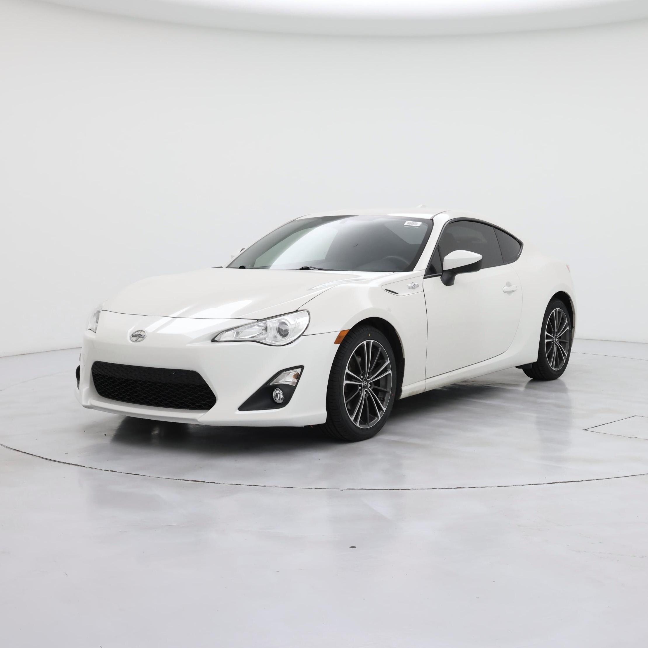 Thumbnail: 2016 Scion FR-S - 4