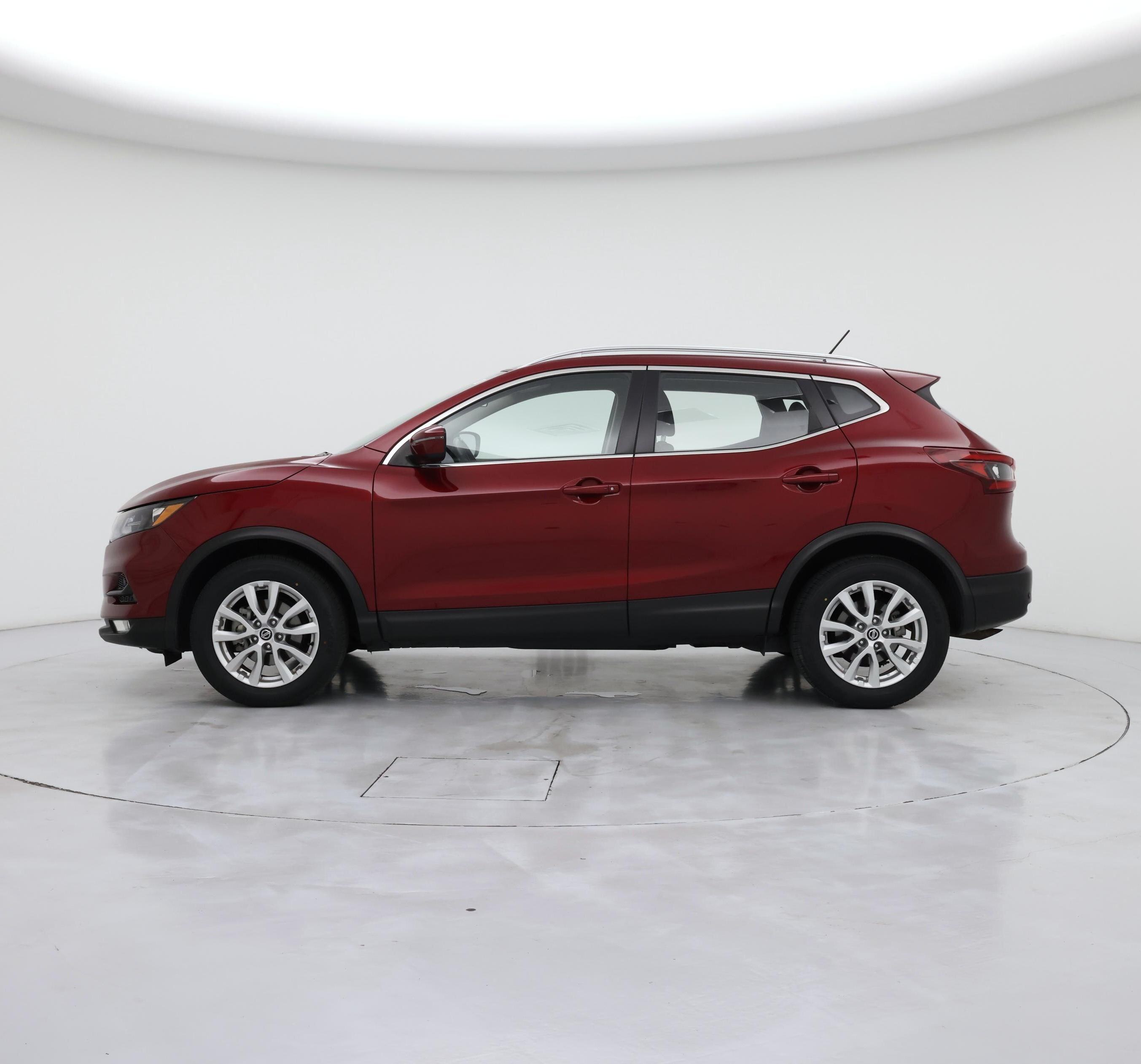 Thumbnail: 2020 Nissan Rogue Sport - 3