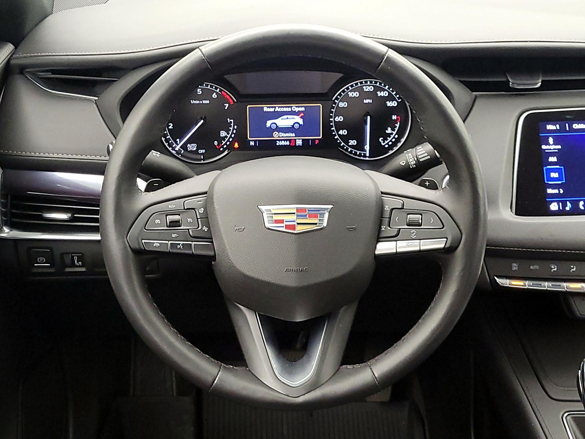 Thumbnail: 2023 Cadillac XT4 - 10