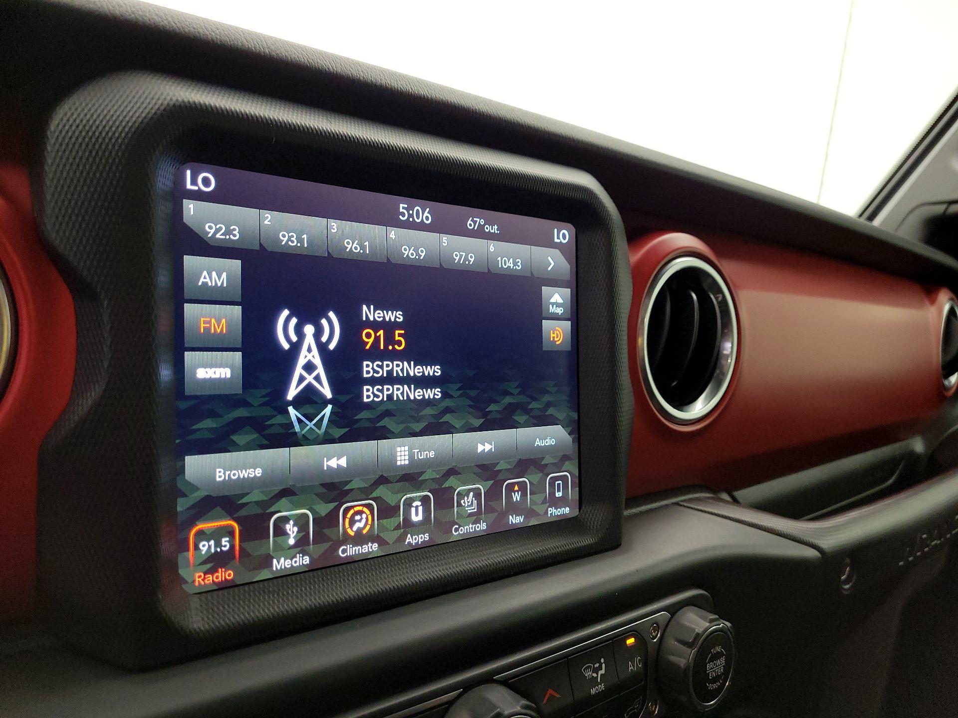 Thumbnail: 2019 Jeep Wrangler - 16