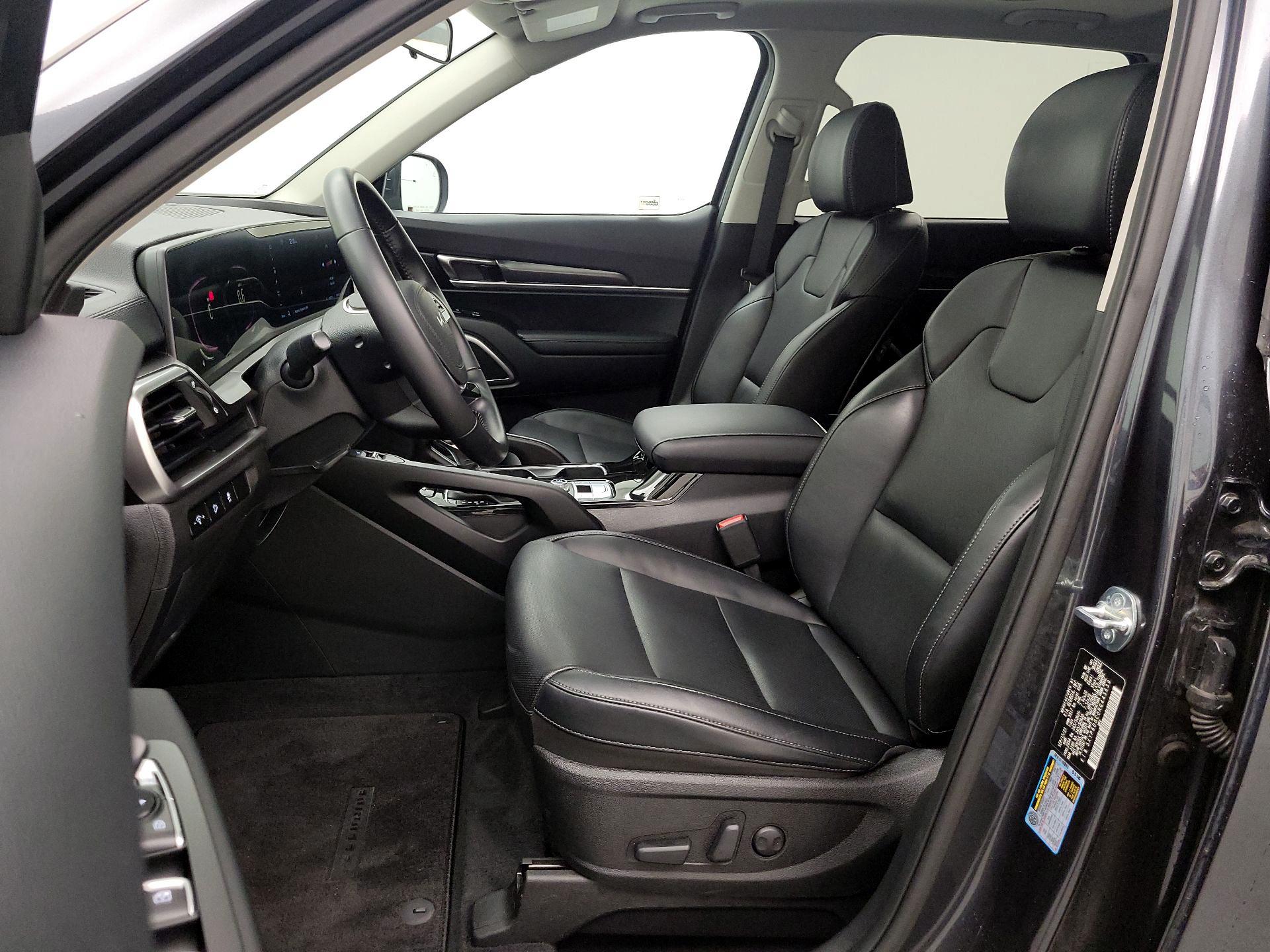 Thumbnail: 2024 Kia Telluride - 11