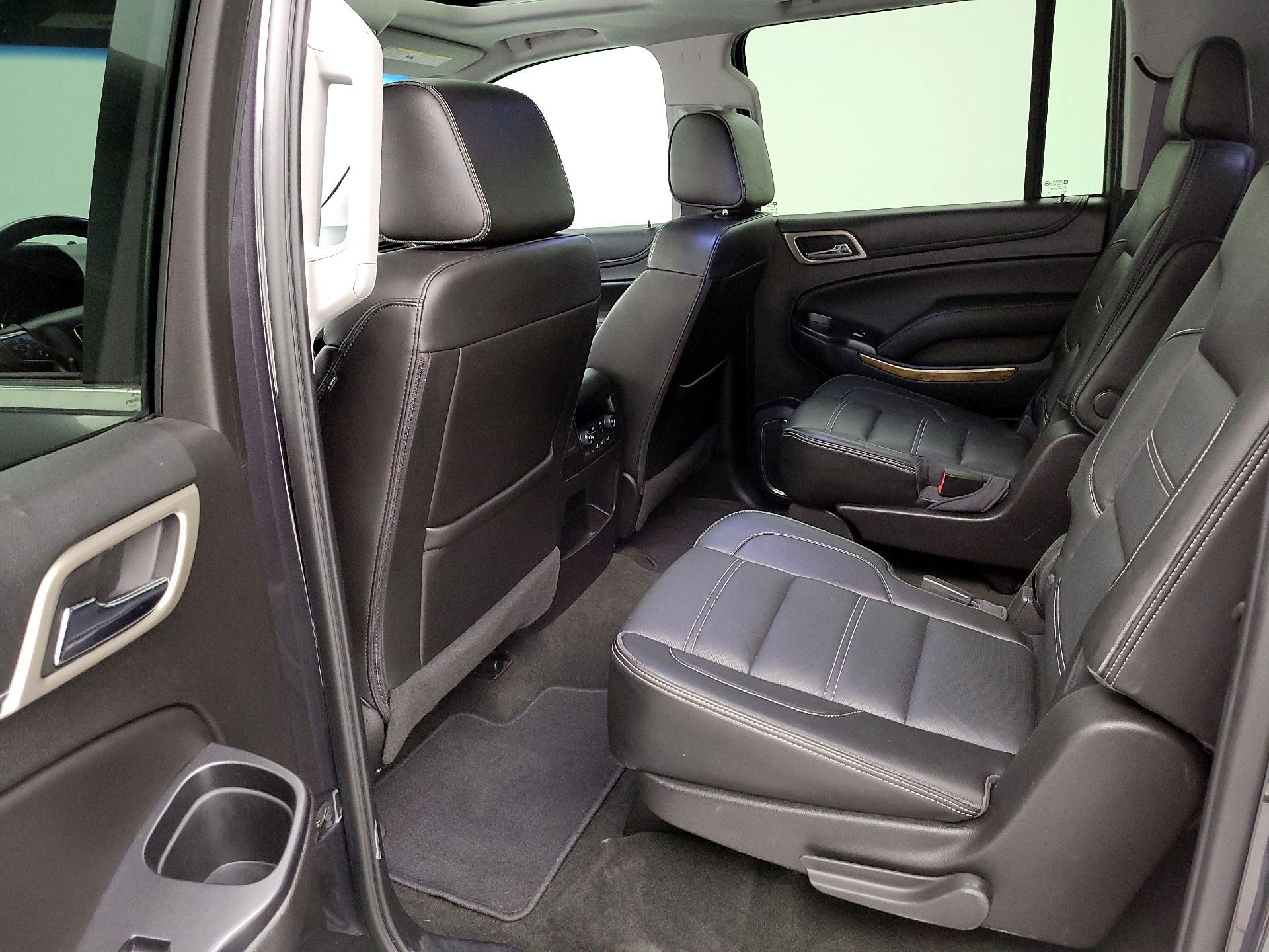 Thumbnail: 2017 GMC Yukon XL - 20