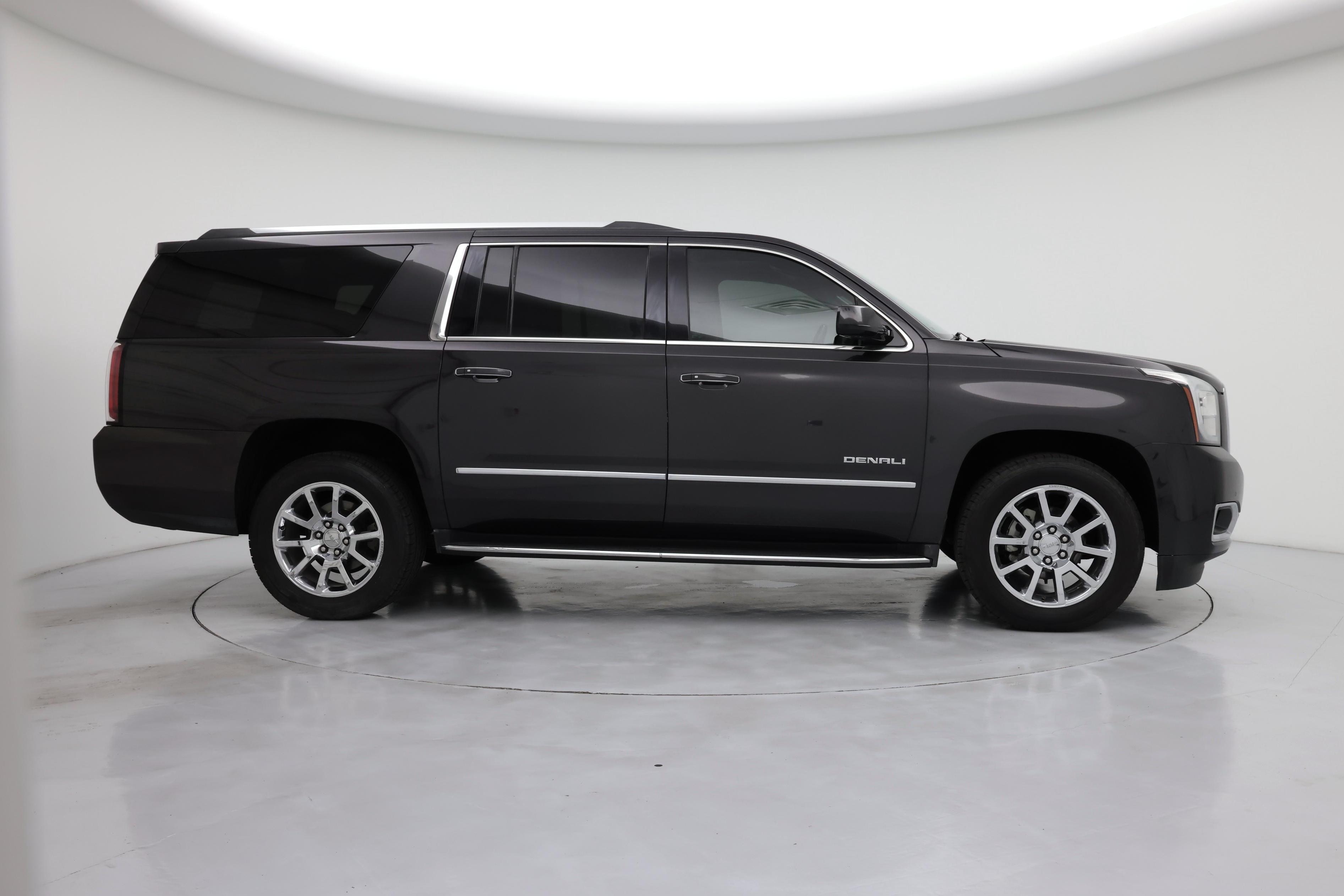 Thumbnail: 2017 GMC Yukon XL - 7