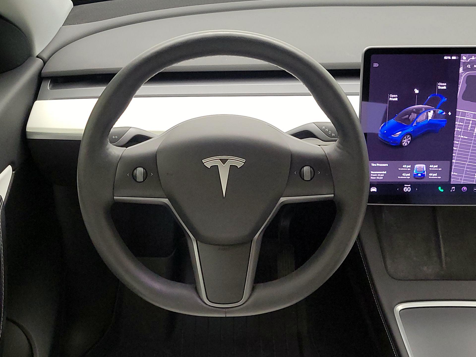 Thumbnail: 2021 Tesla Model Y - 10