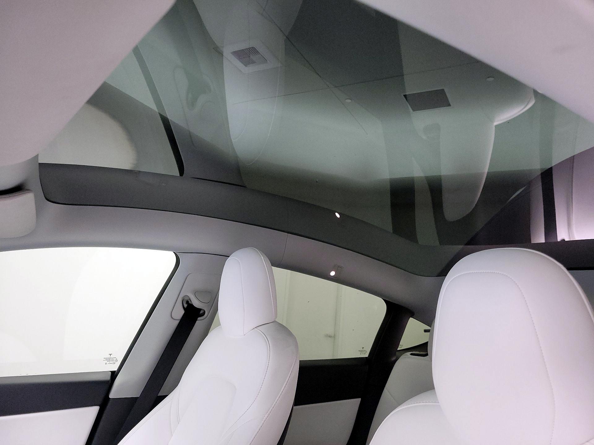 Thumbnail: 2021 Tesla Model Y - 19