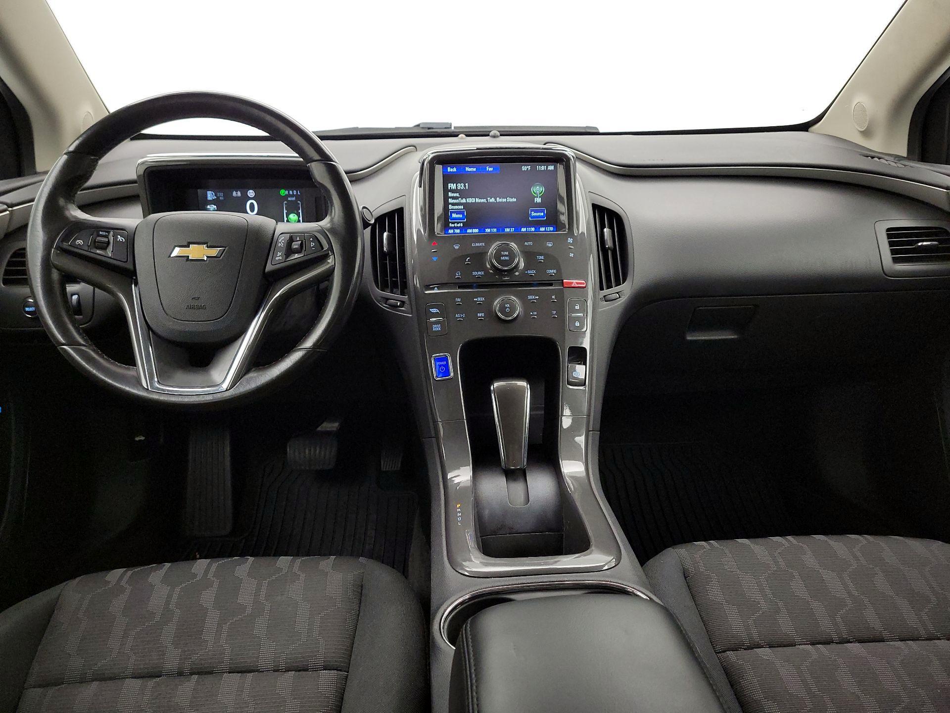 Thumbnail: 2015 Chevrolet Volt - 9