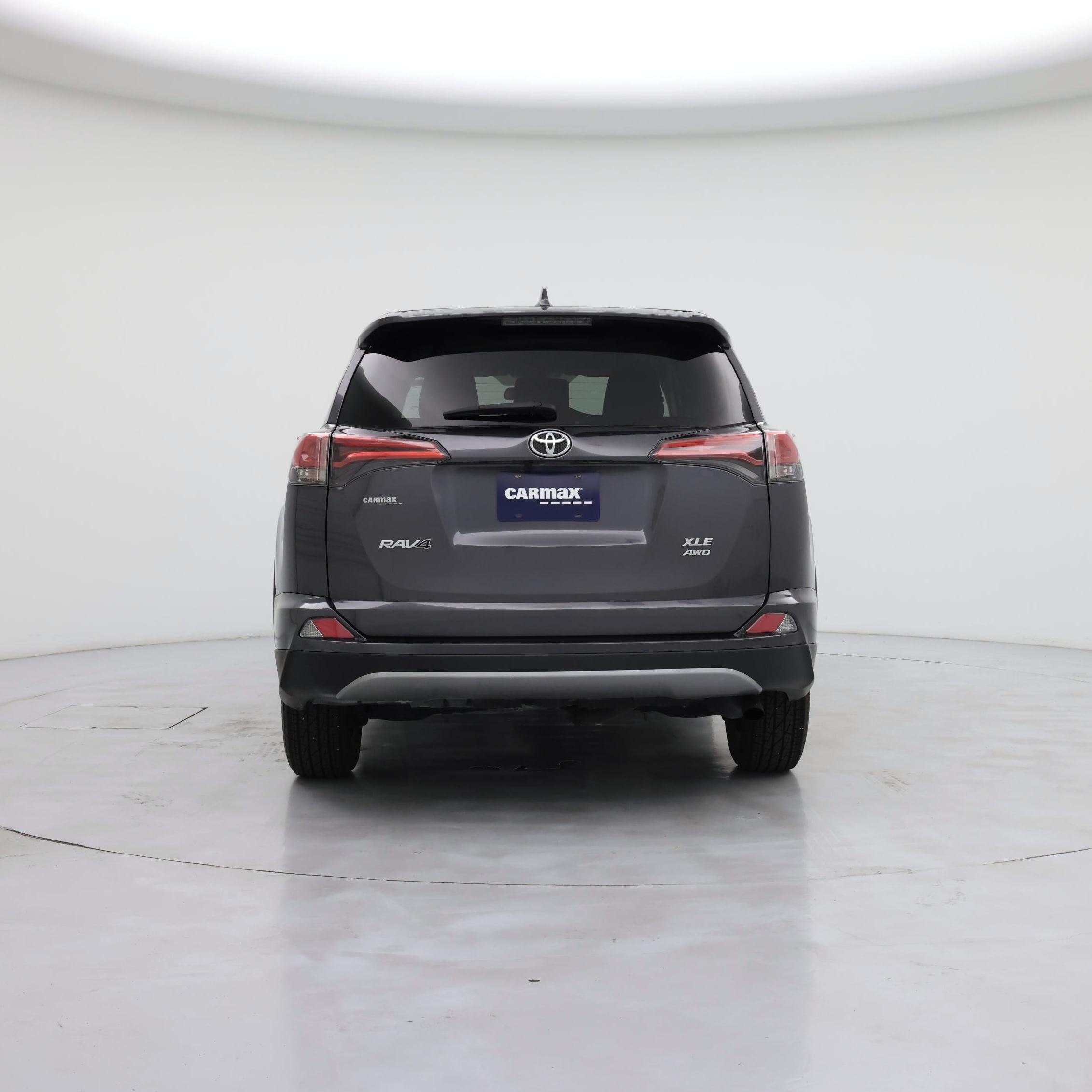 Thumbnail: 2018 Toyota RAV4 - 6