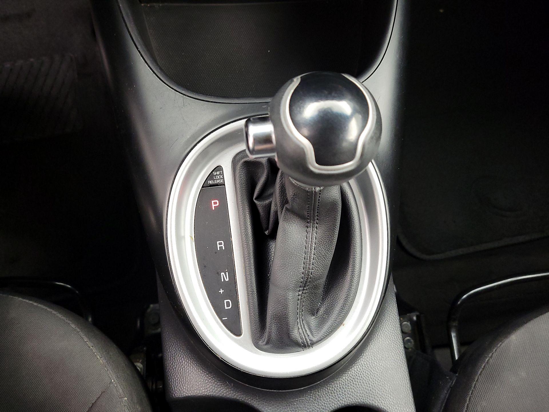 Thumbnail: 2015 Kia Soul - 16