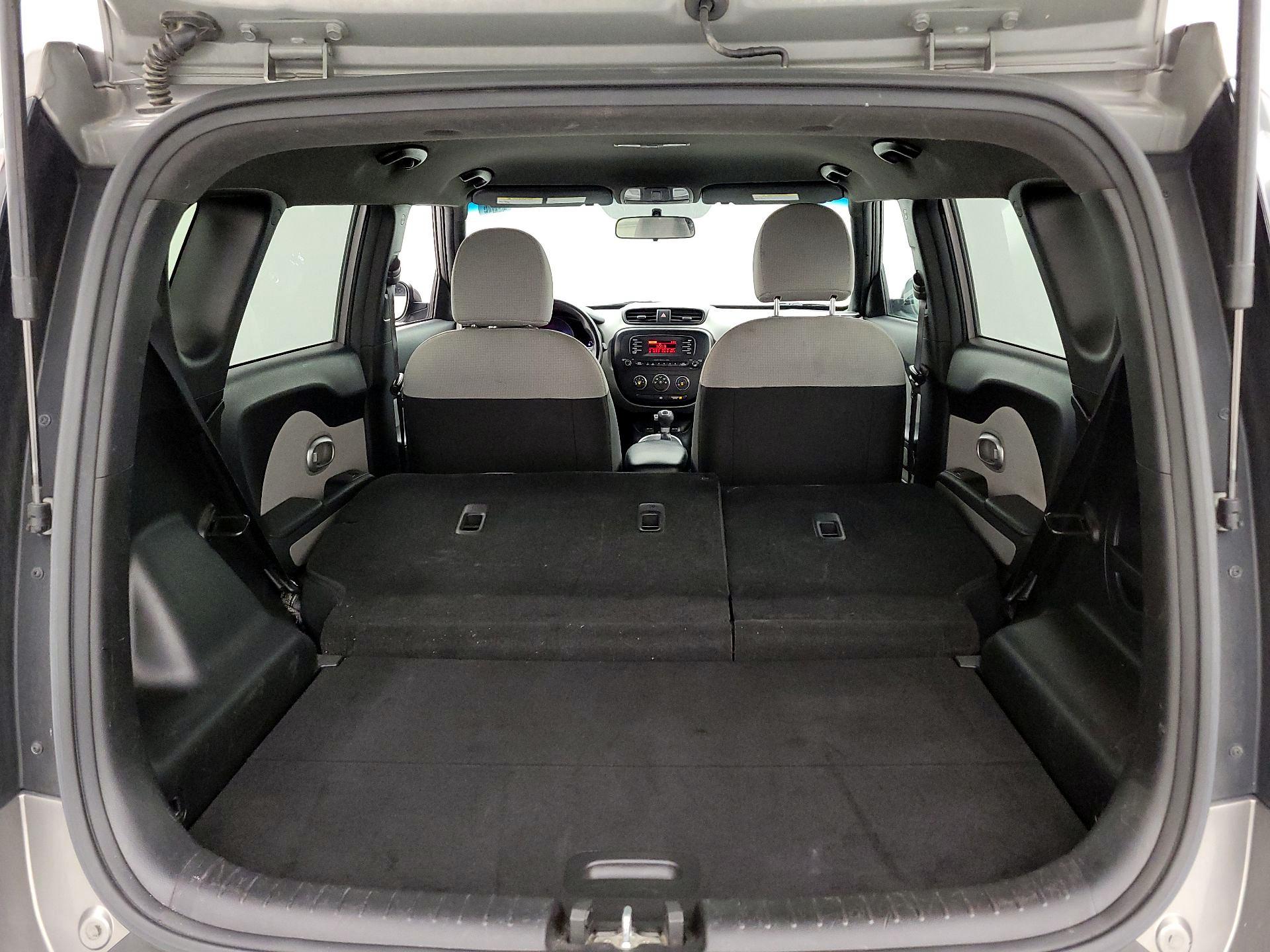 Thumbnail: 2015 Kia Soul - 20