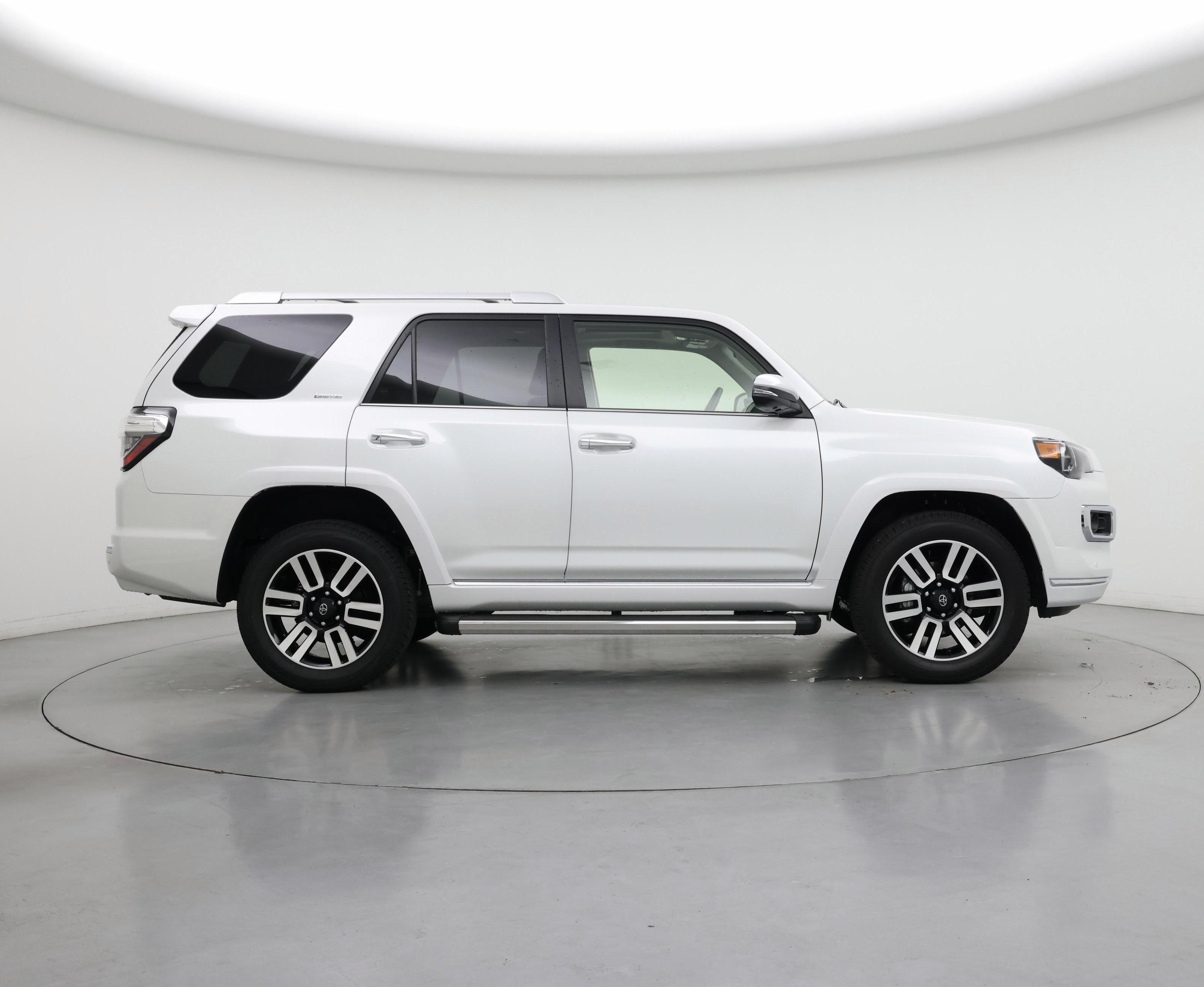 Thumbnail: 2024 Toyota 4Runner - 7