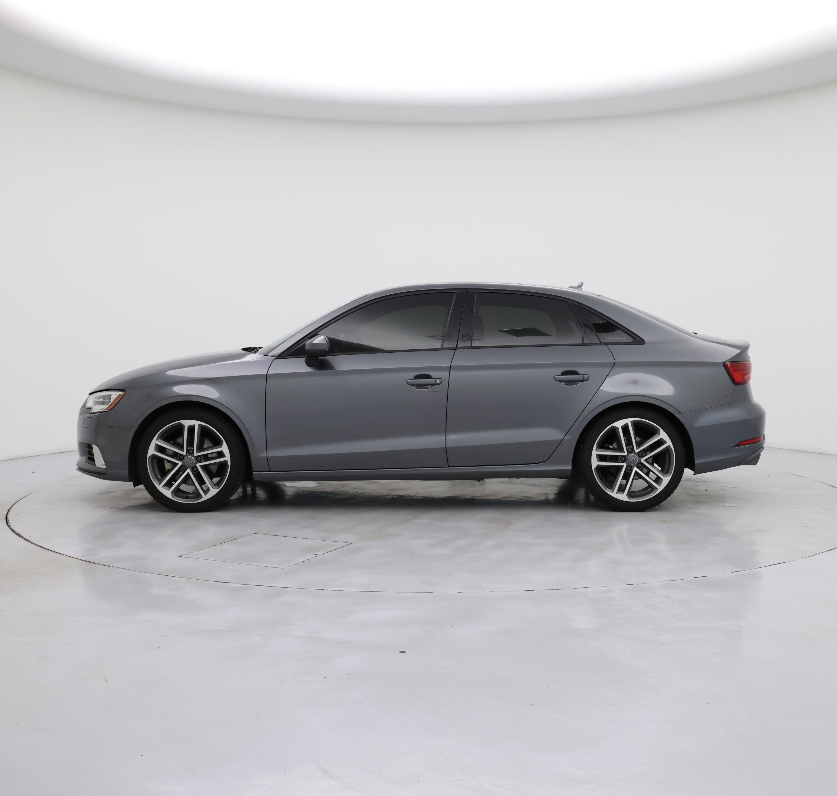 Thumbnail: 2018 Audi A3 - 3