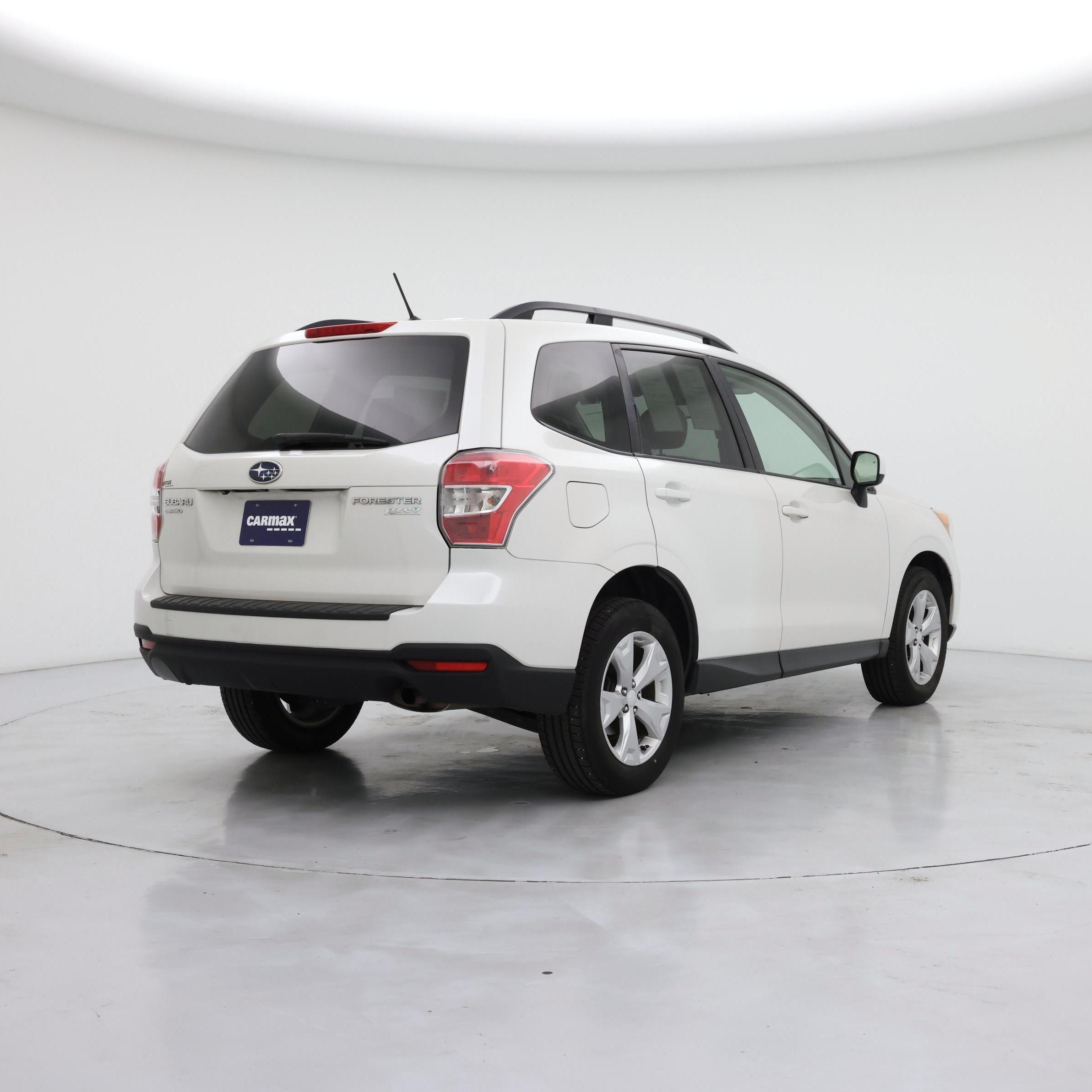 Thumbnail: 2015 Subaru Forester - 8
