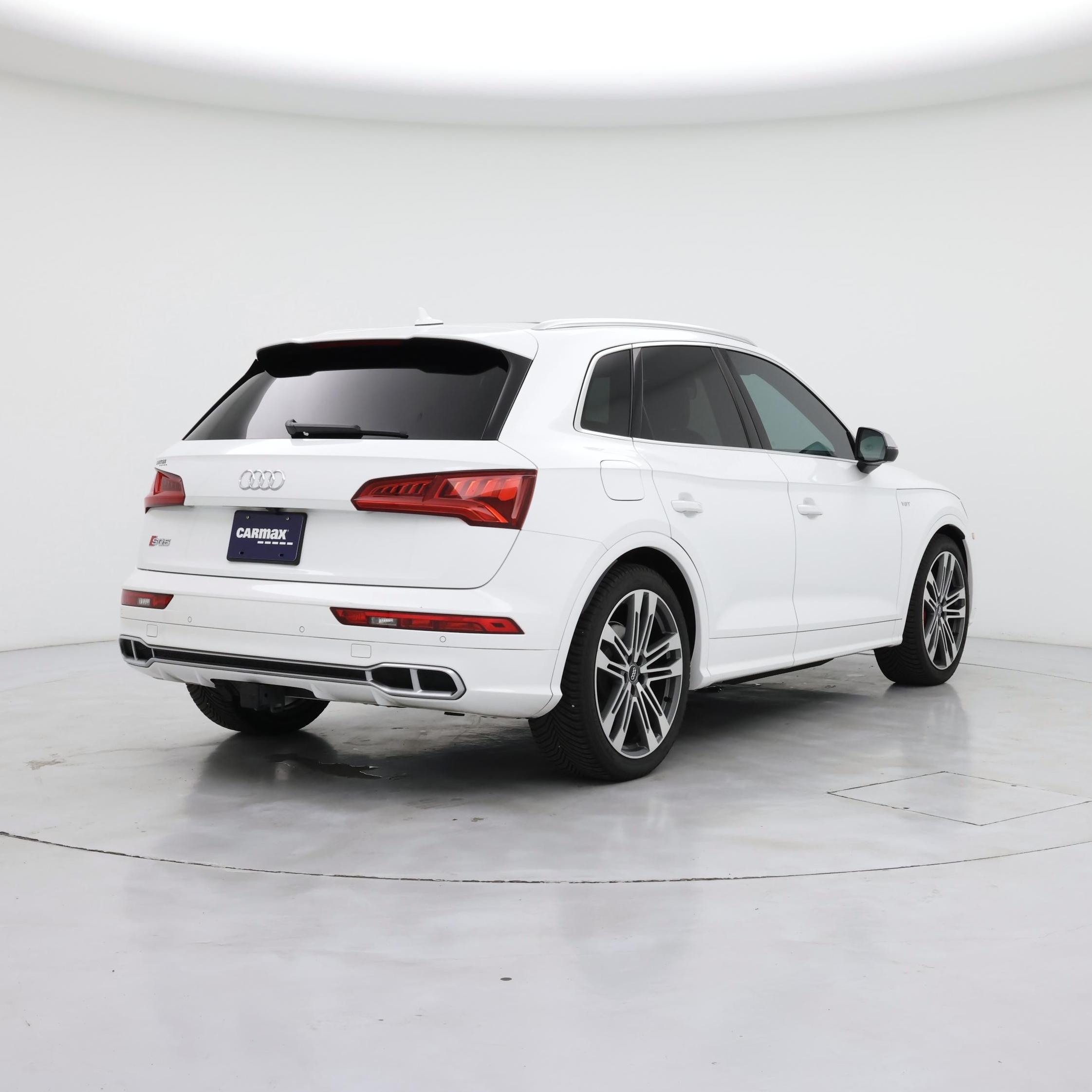 Thumbnail: 2018 Audi SQ5 - 8