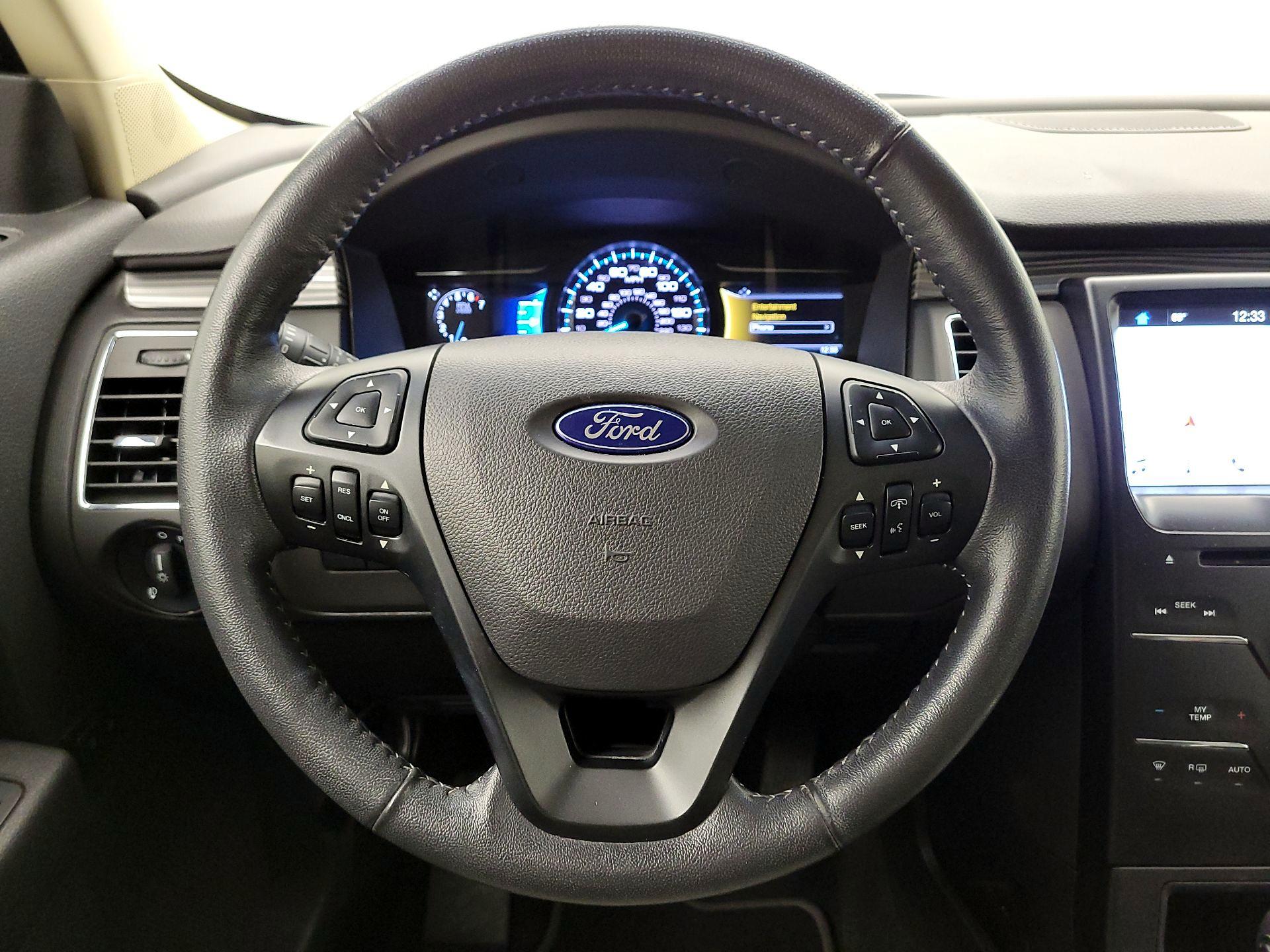 Thumbnail: 2018 Ford Flex - 10