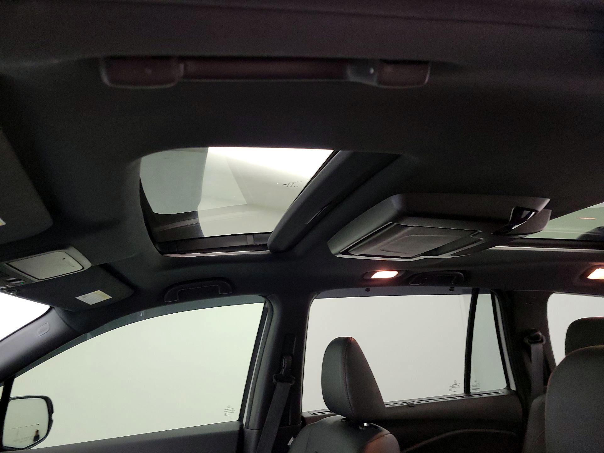 Thumbnail: 2021 Honda Pilot - 20