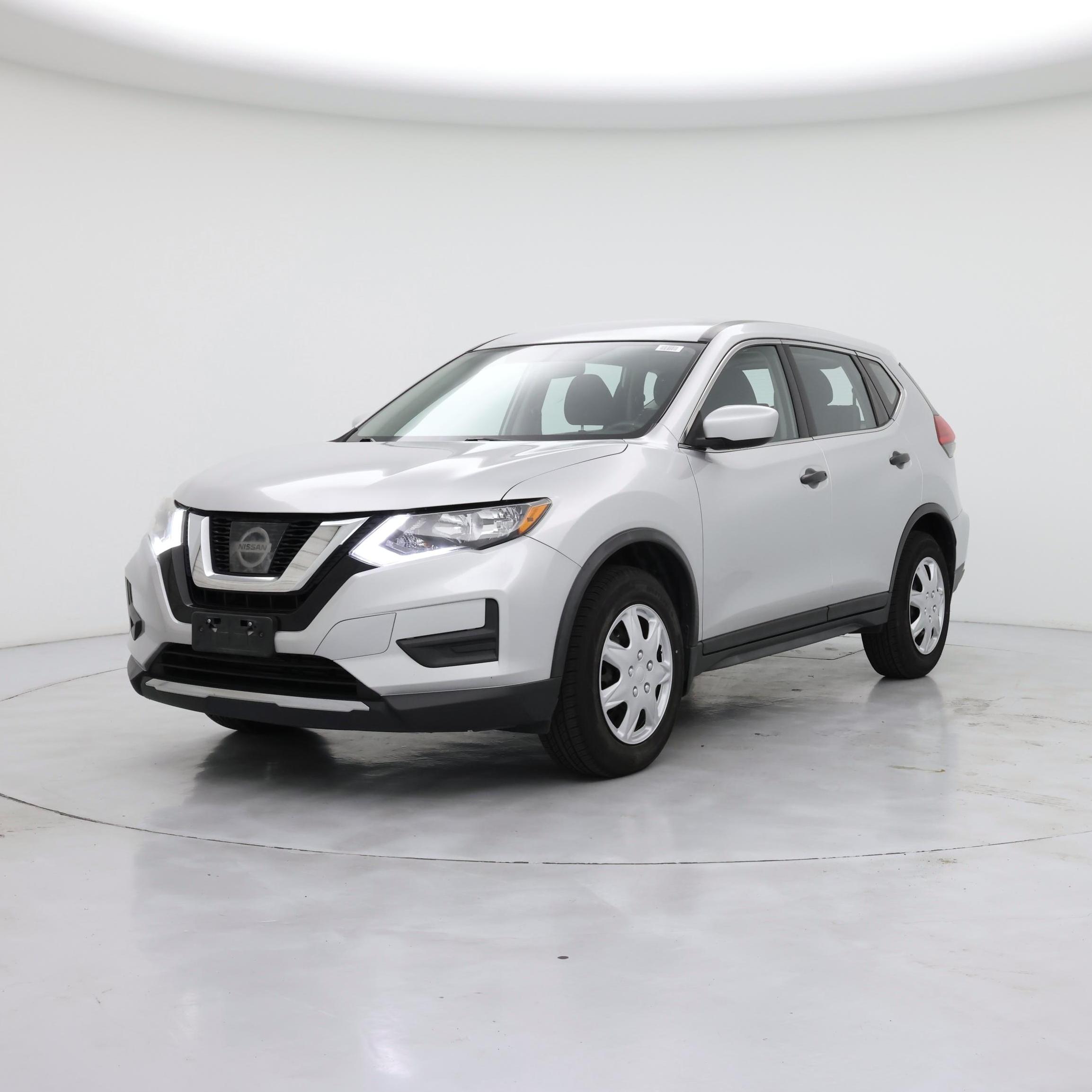 Thumbnail: 2017 Nissan Rogue - 4