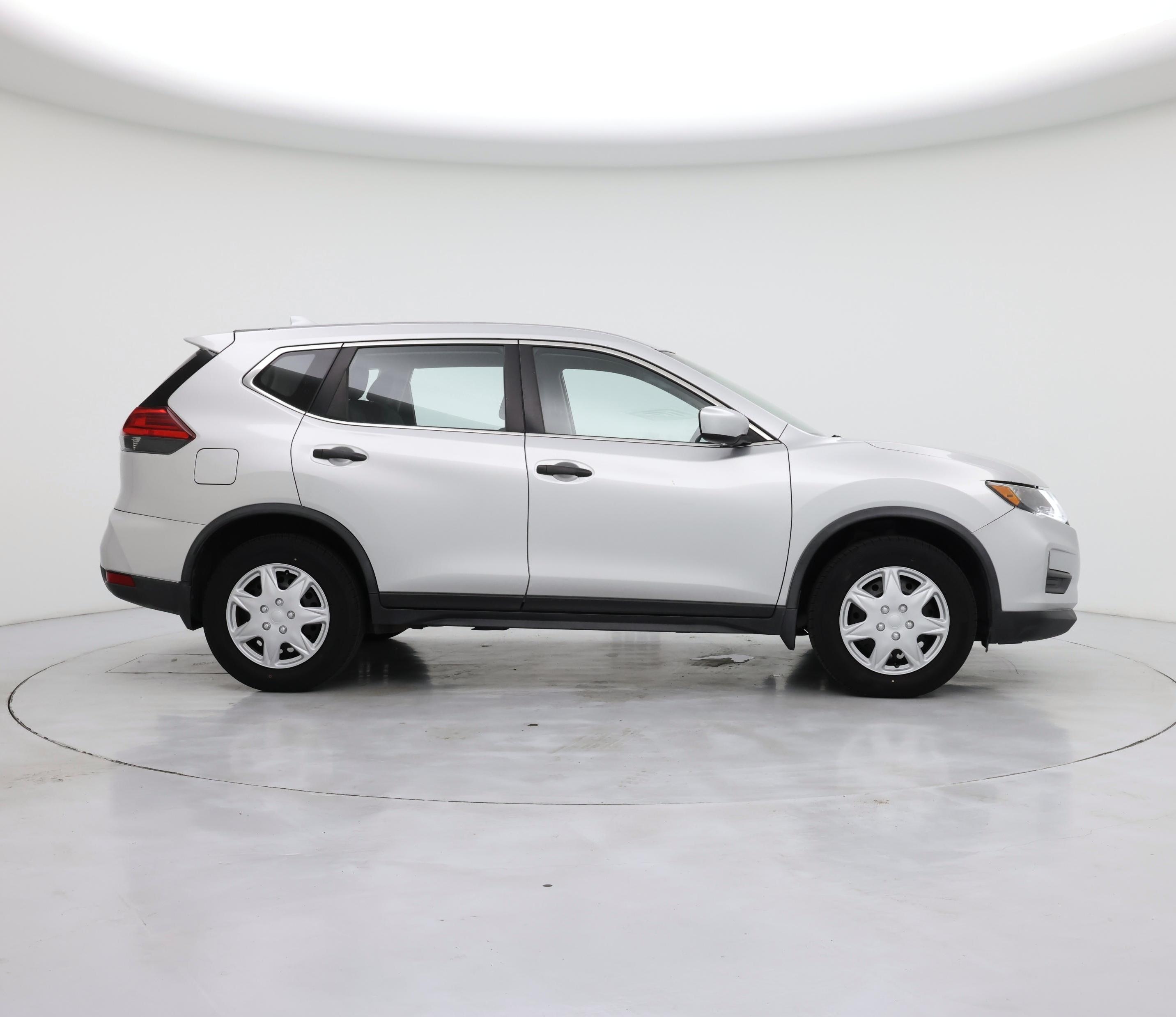 Thumbnail: 2017 Nissan Rogue - 7