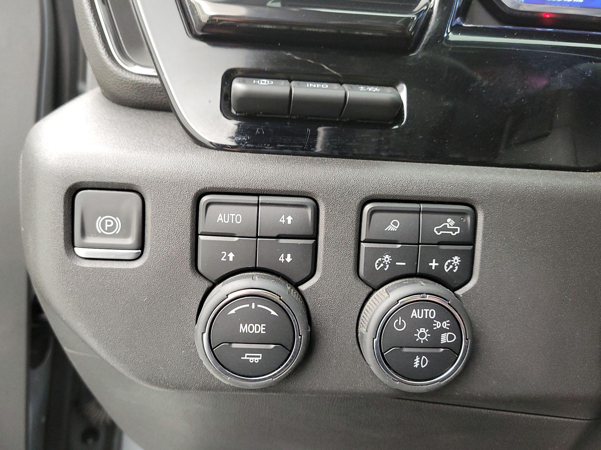 Thumbnail: 2023 Chevrolet Silverado 1500 - 13