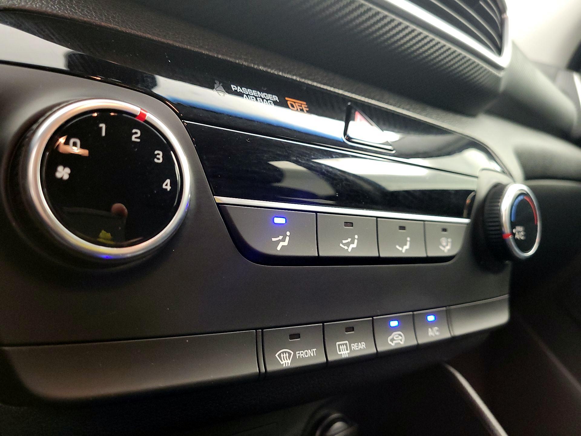 Thumbnail: 2020 Hyundai Tucson - 16