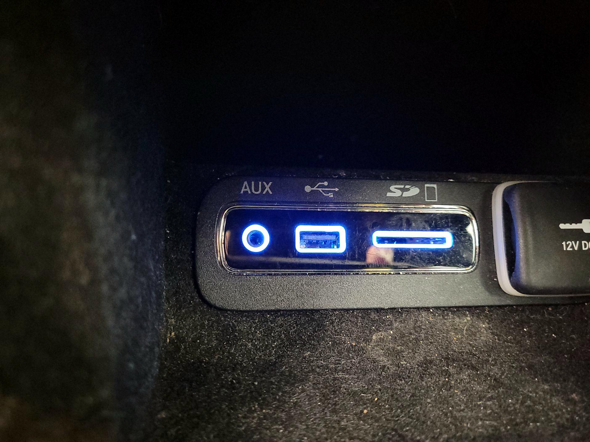 Thumbnail: 2016 Jeep Grand Cherokee - 19