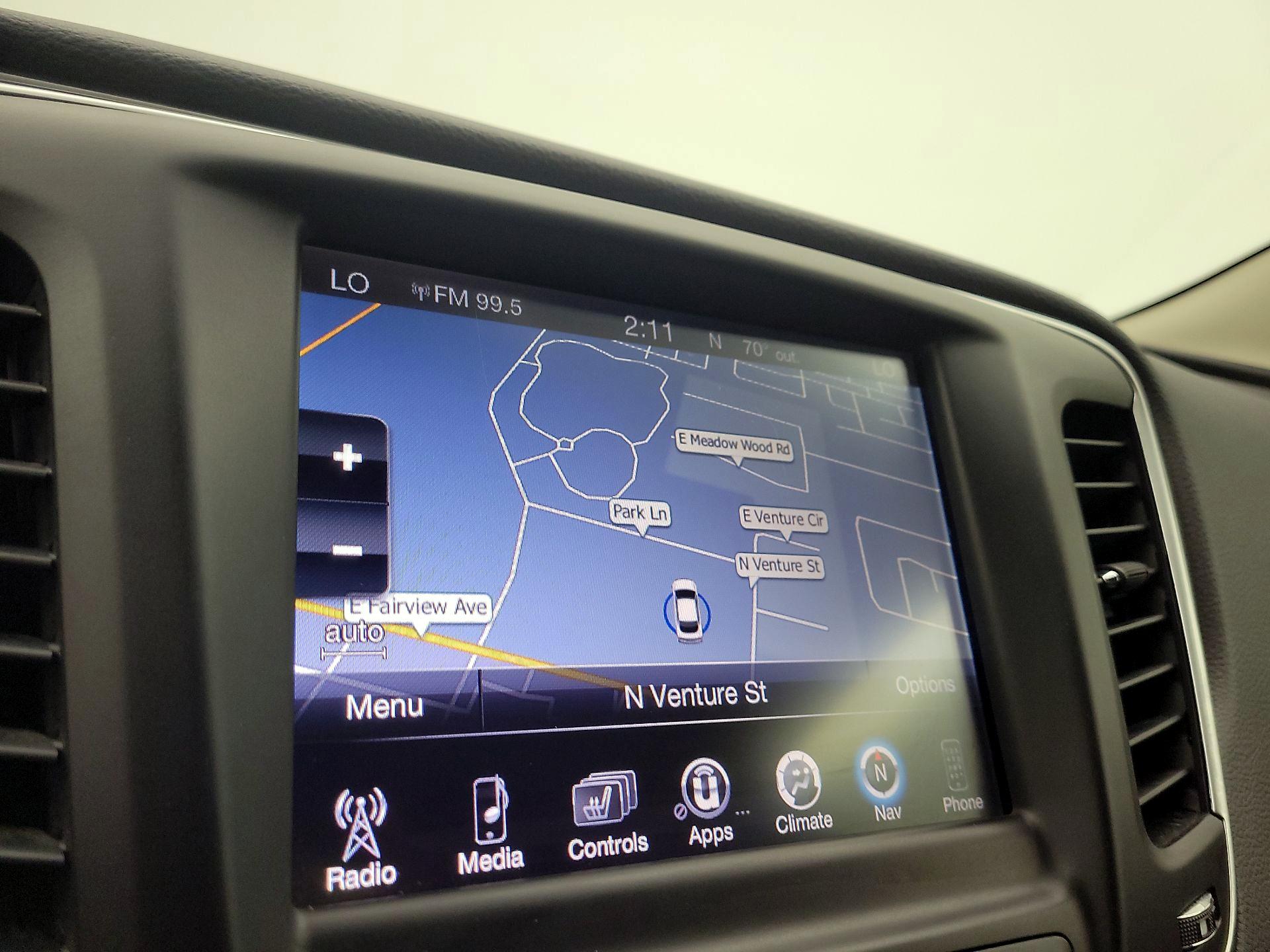 Thumbnail: 2015 Chrysler 200 - 14