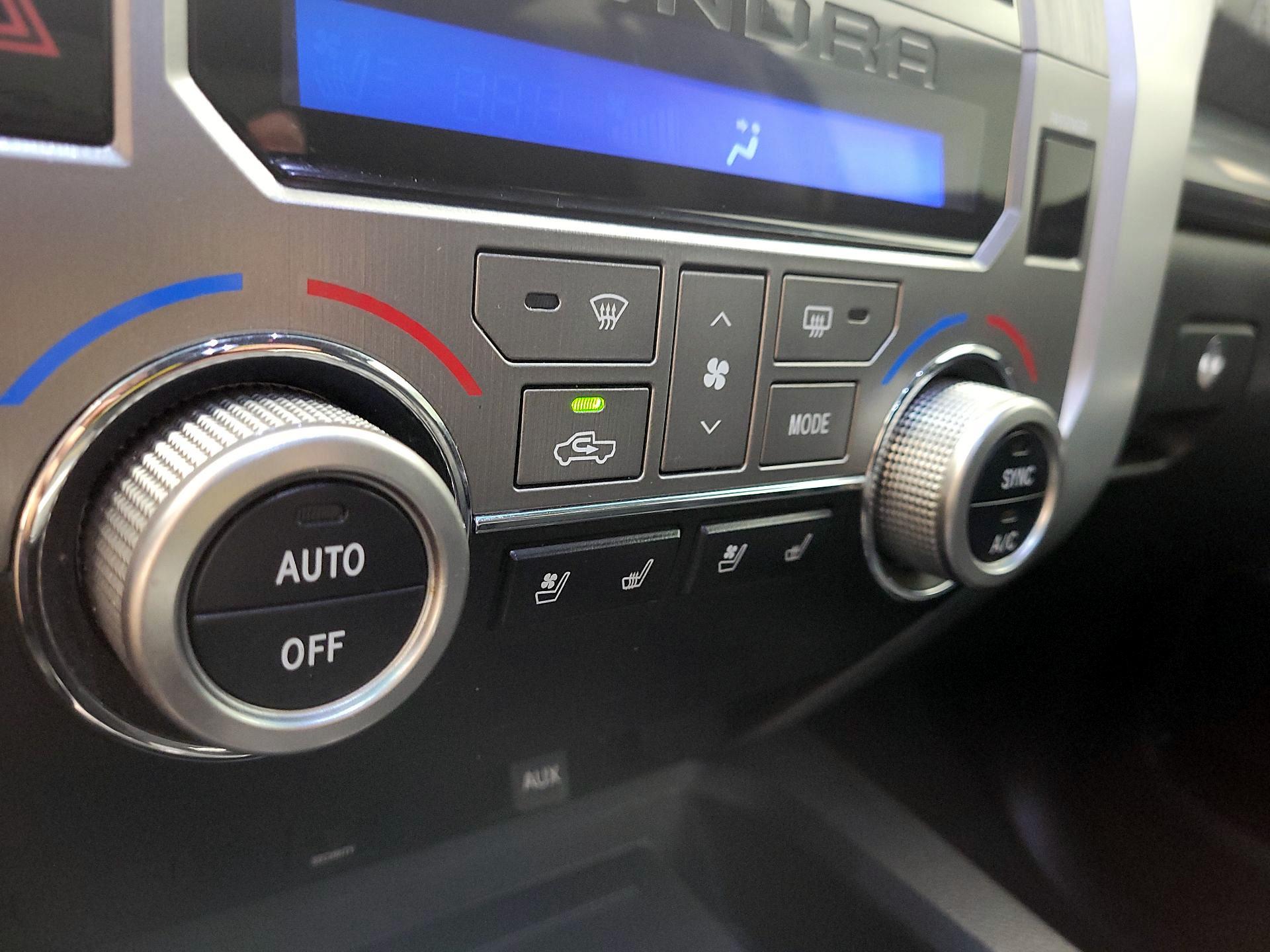 Thumbnail: 2014 Toyota Tundra - 16