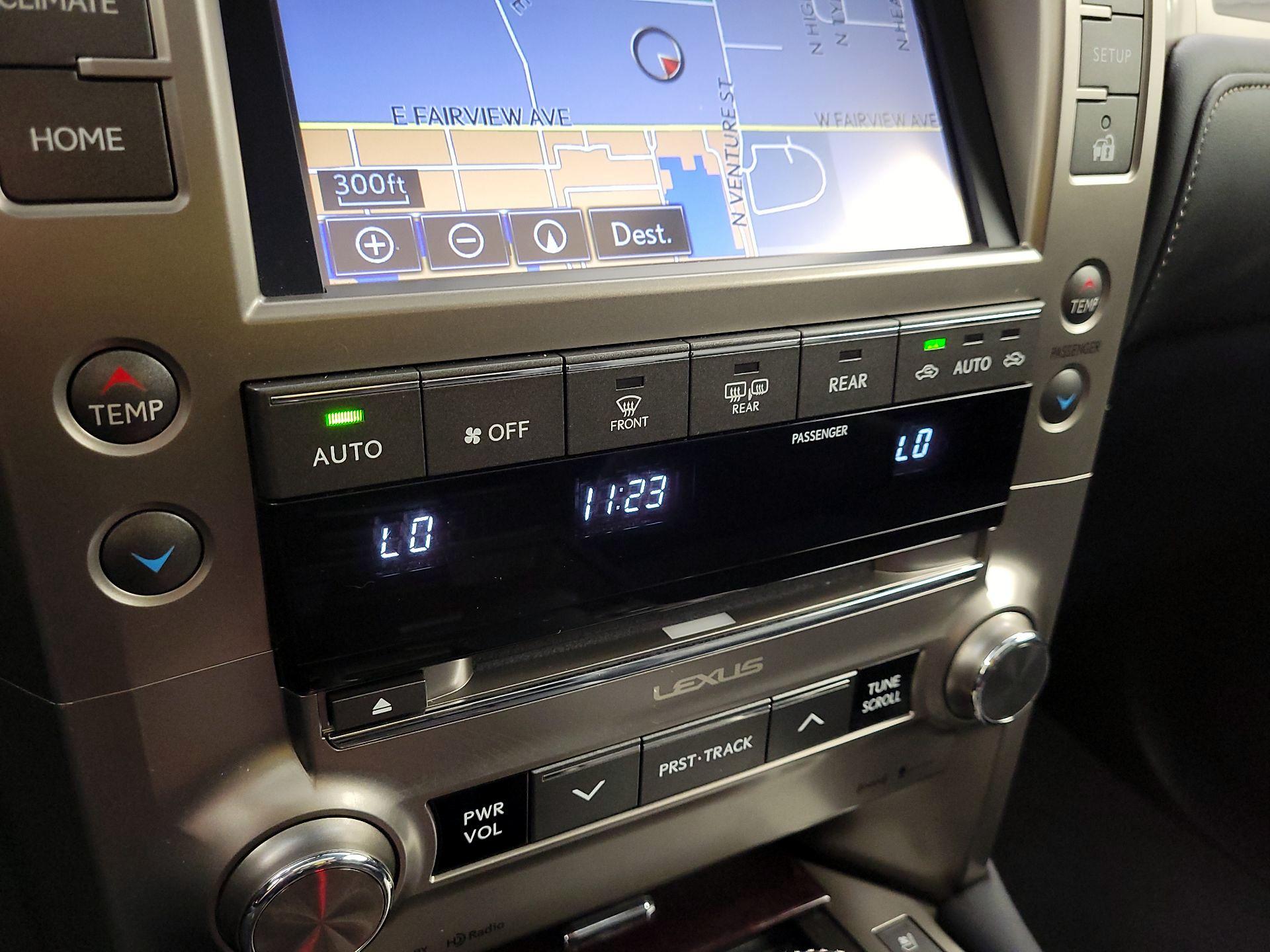 Thumbnail: 2014 Lexus GX - 17