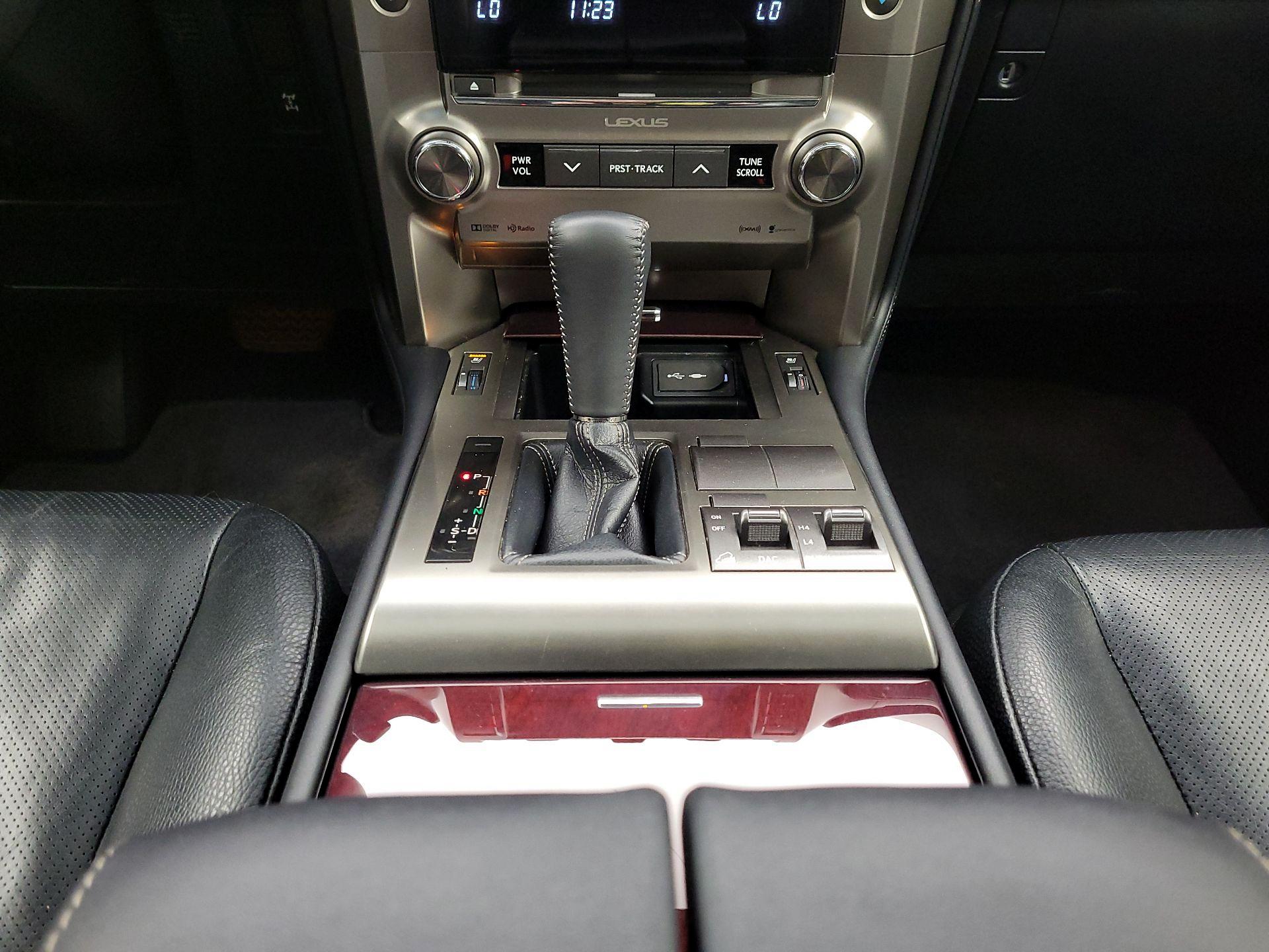 Thumbnail: 2014 Lexus GX - 18