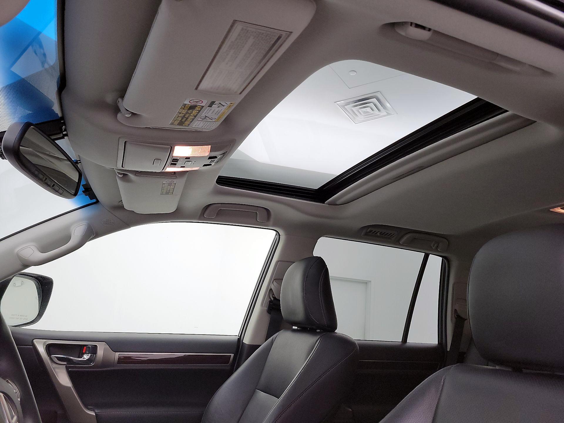 Thumbnail: 2014 Lexus GX - 20