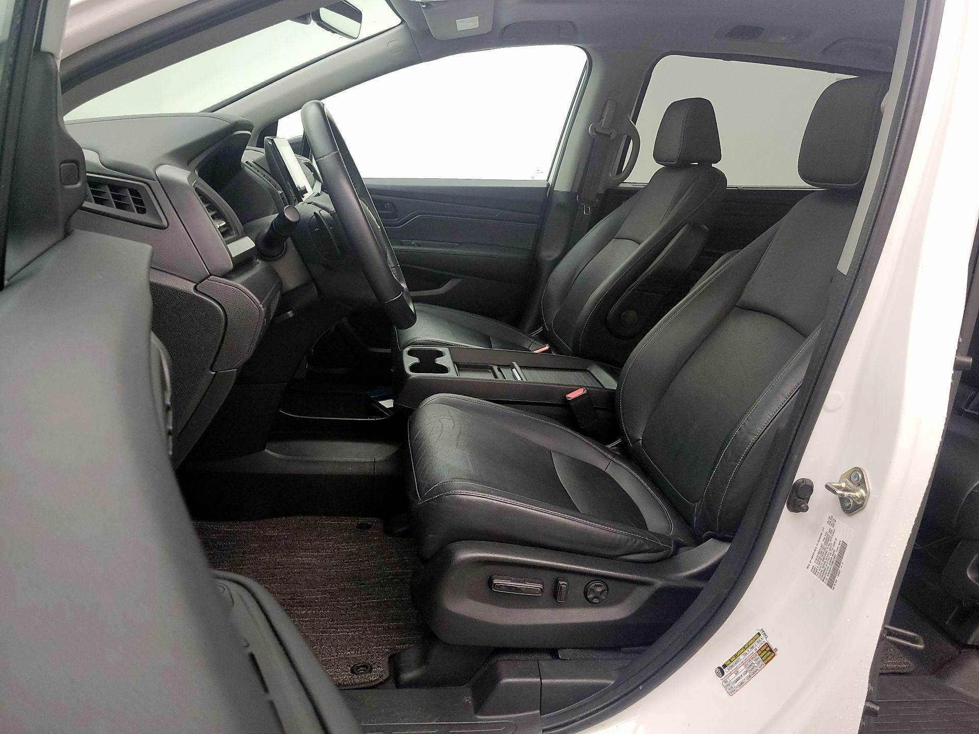 Thumbnail: 2021 Honda Odyssey - 11