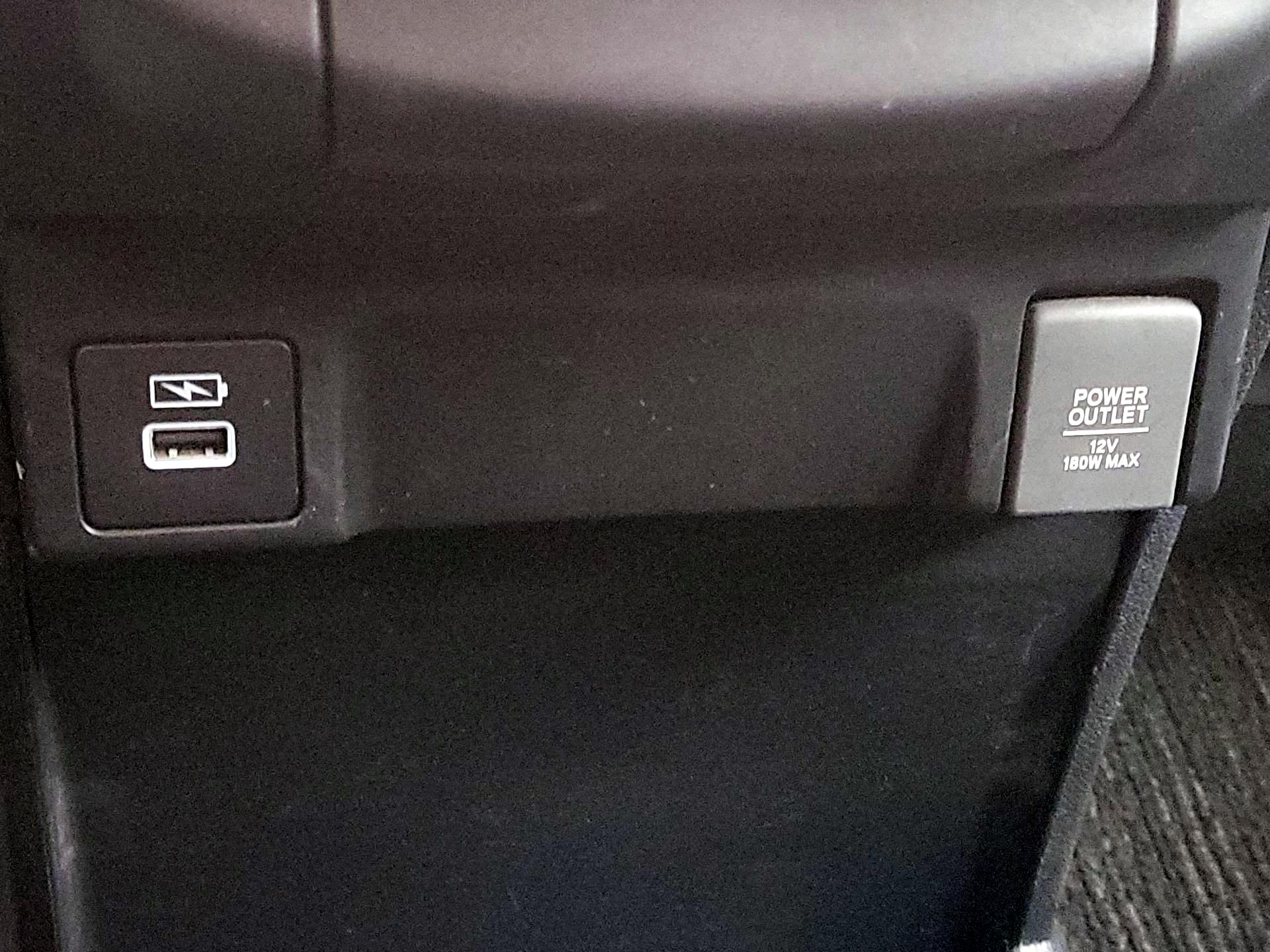 Thumbnail: 2021 Honda Odyssey - 18