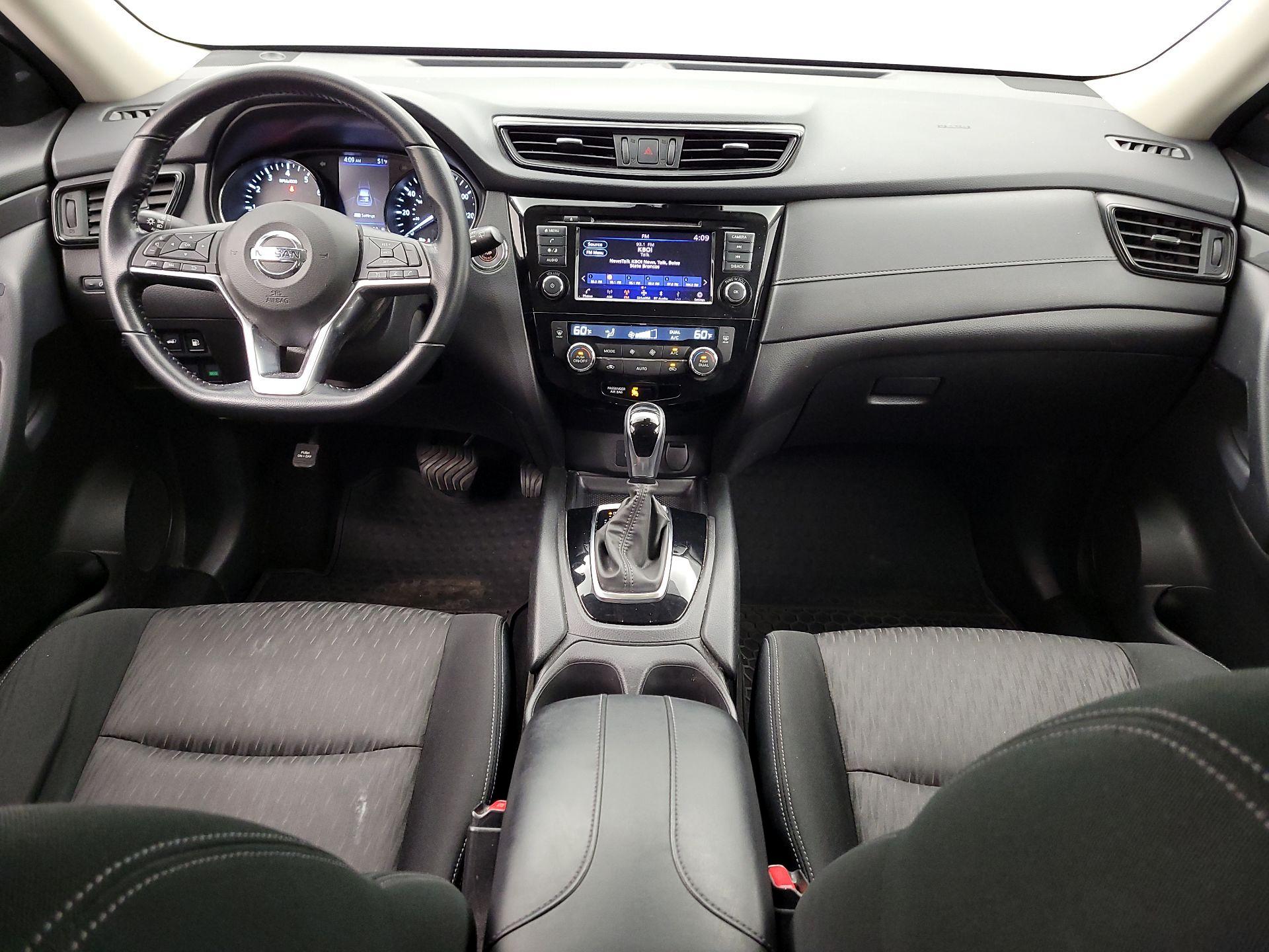 Thumbnail: 2020 Nissan Rogue - 9