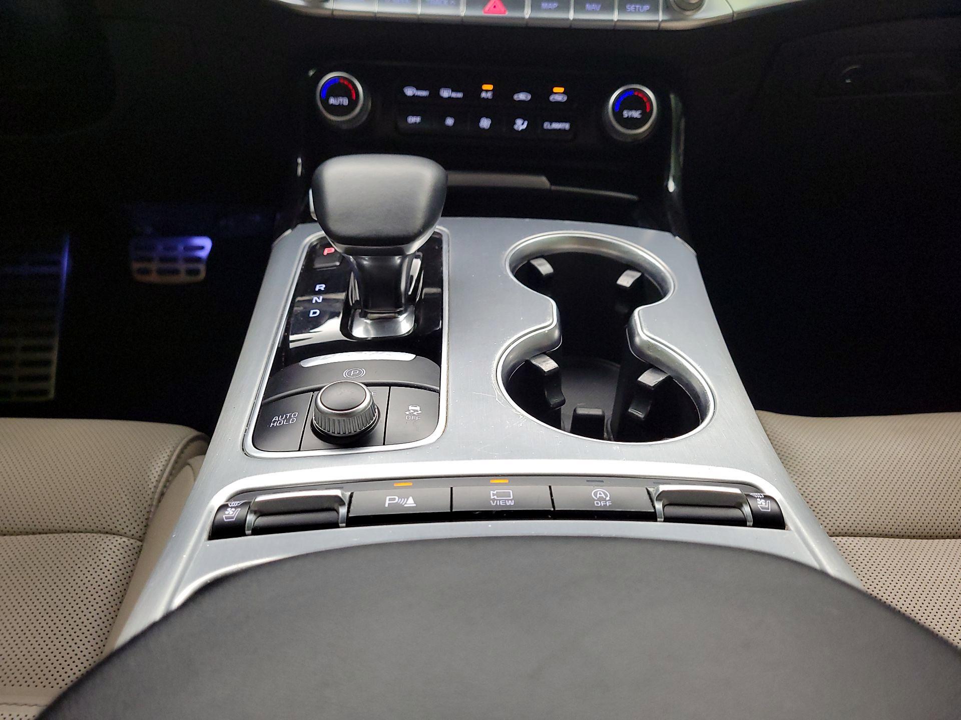 Thumbnail: 2019 Kia Stinger - 18